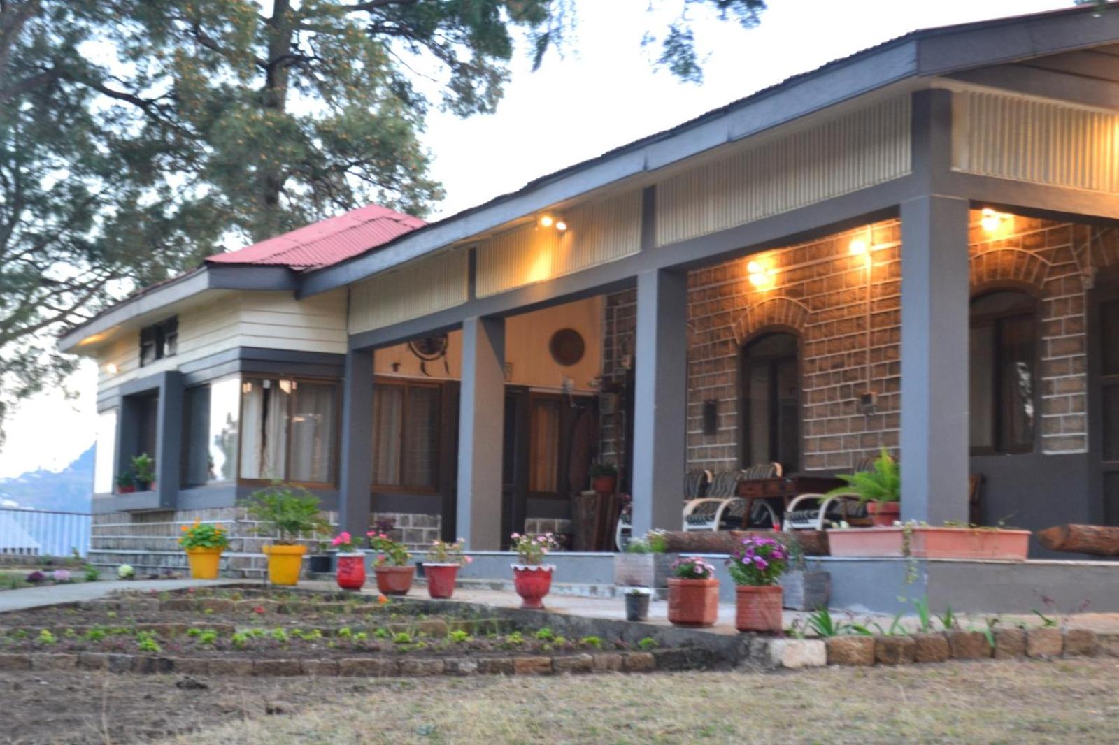 Batrasi Dak Bungalow