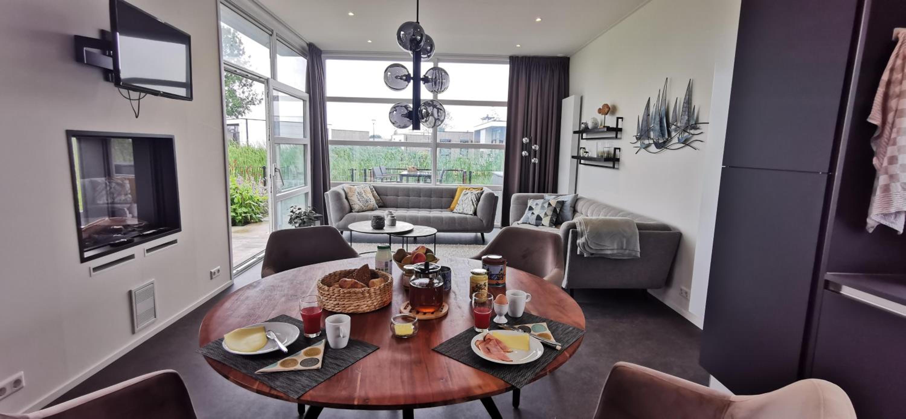 Marina Strandbad Chalet Refugium mit Zaun Haus Nr 95 view 3
