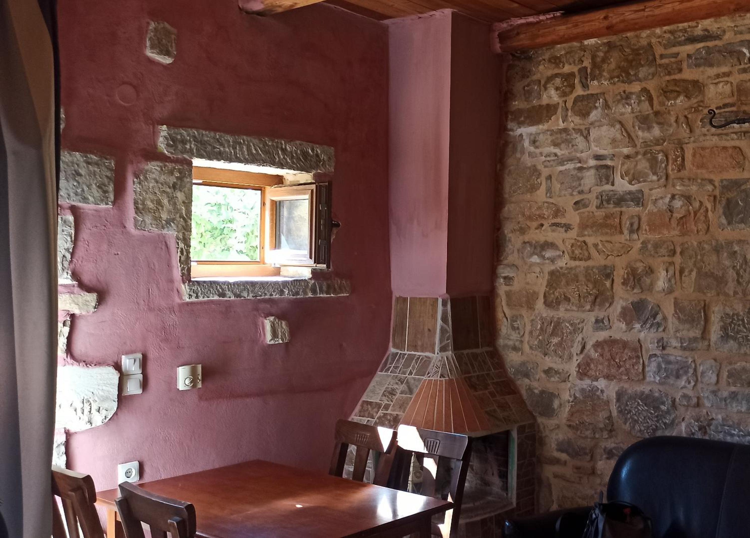 Akros Oreon Apartment Voliares