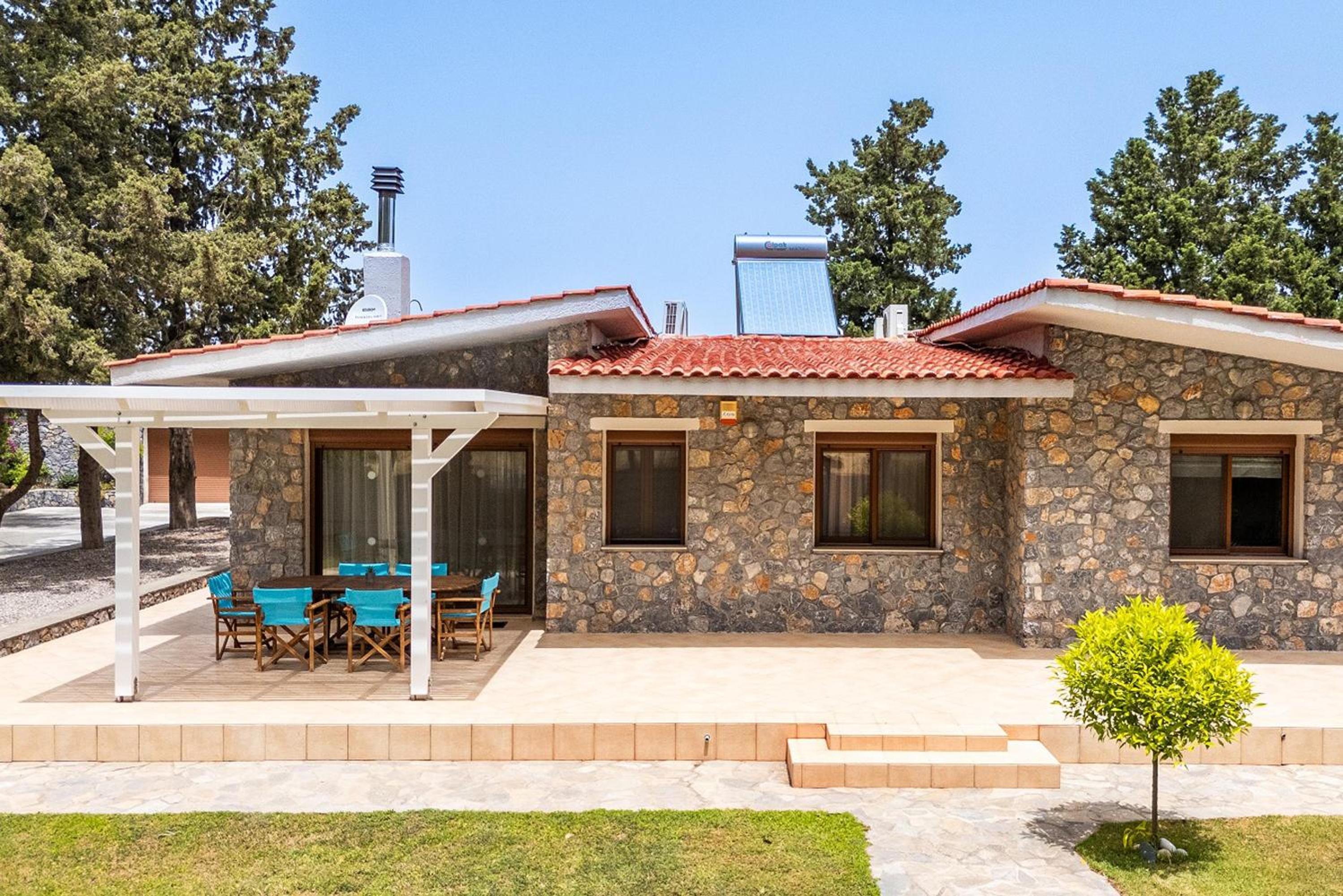 Madia Villa view 2