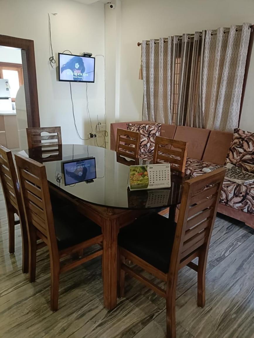 Anugraha Villa & Corporate house