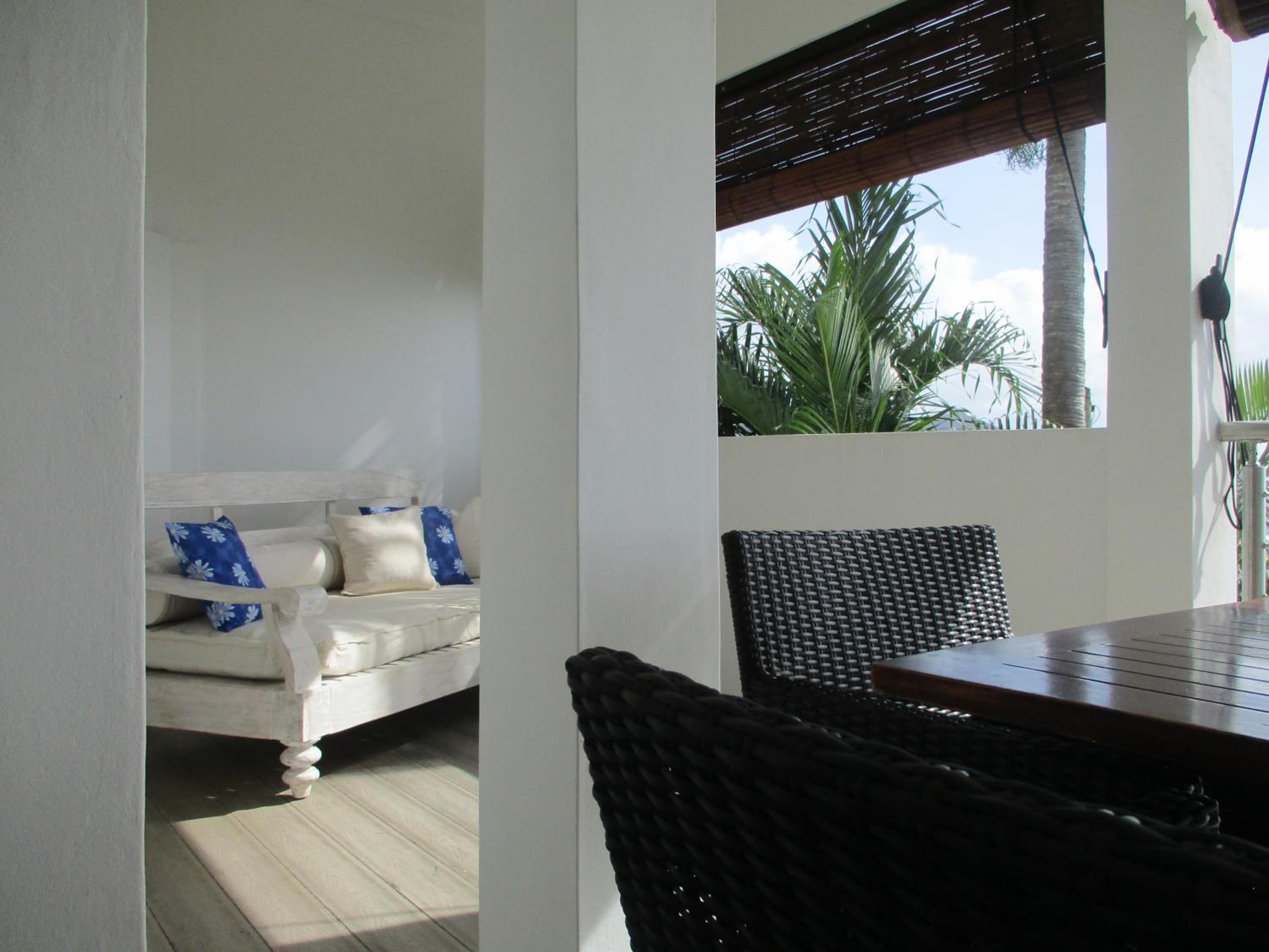 Chalets Bougainville view 3