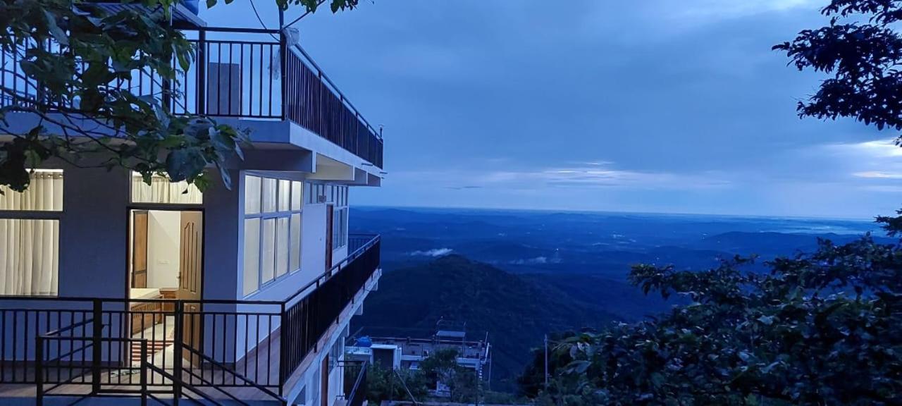 Valley View Home Stay Nallathanni,Panchalimedu view 2