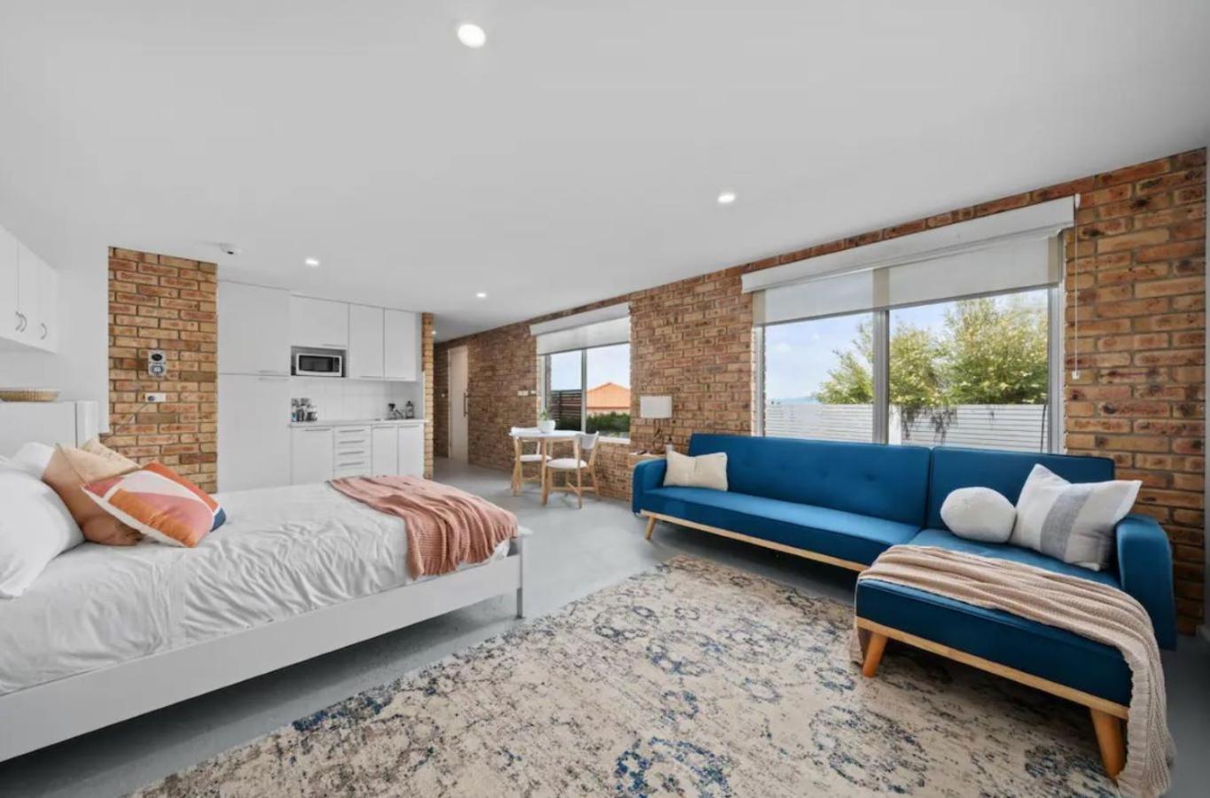 House on the Hillside with City Views Sleeps 12