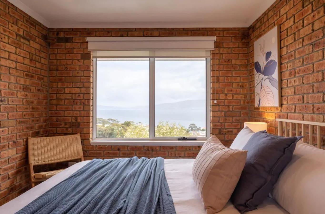 House on the Hillside with City Views Sleeps 12