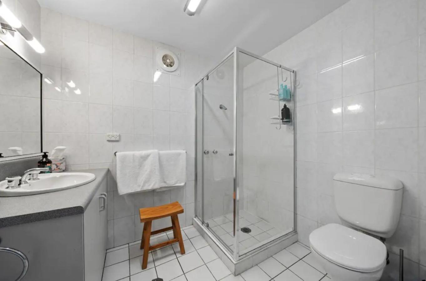 House on the Hillside with City Views Sleeps 12