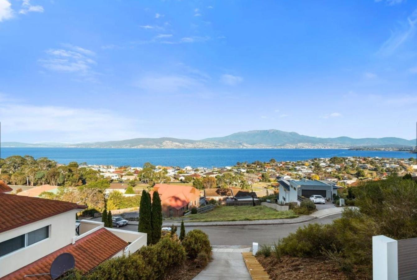 House on the Hillside with City Views Sleeps 12