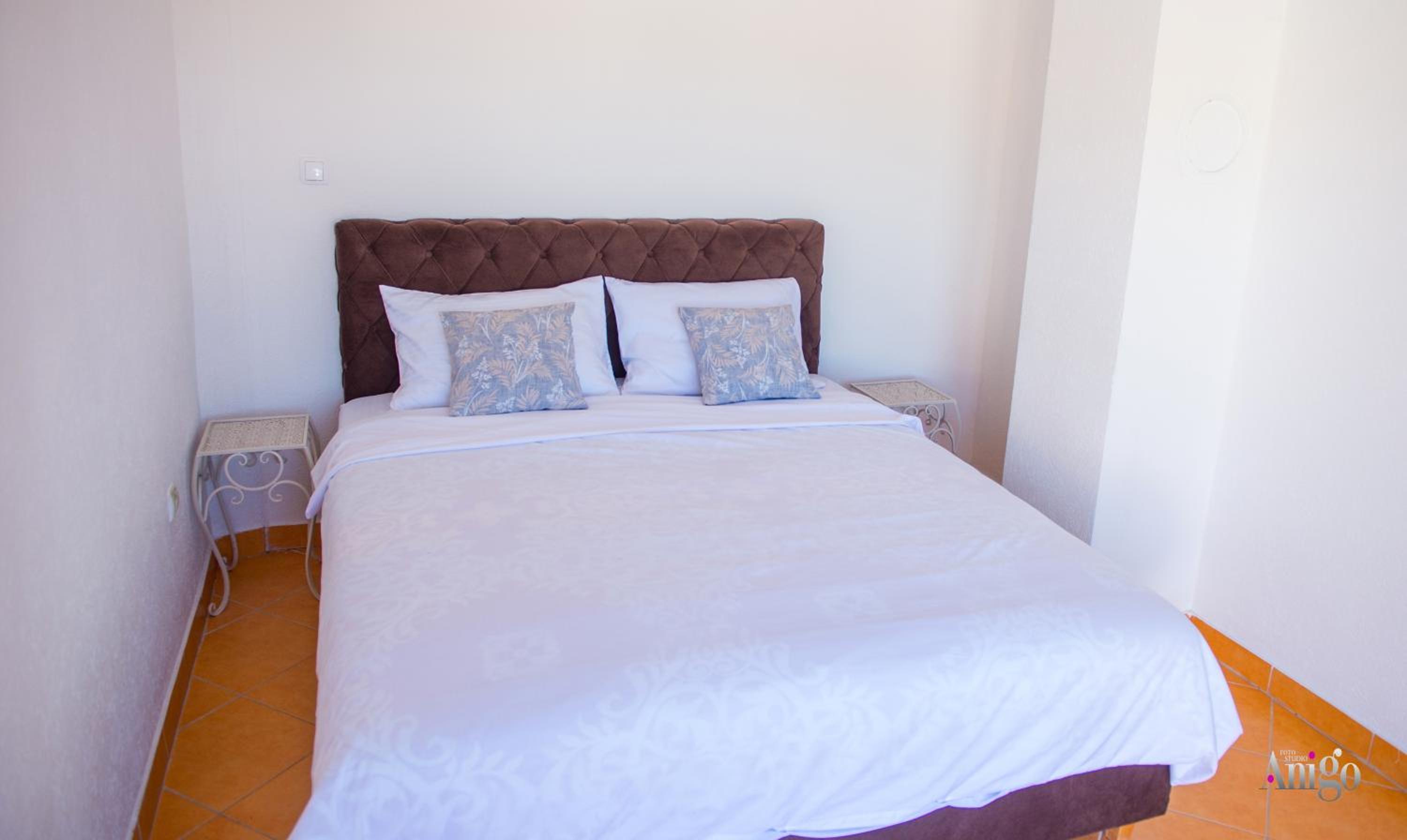 Villa Pearl- with private pool