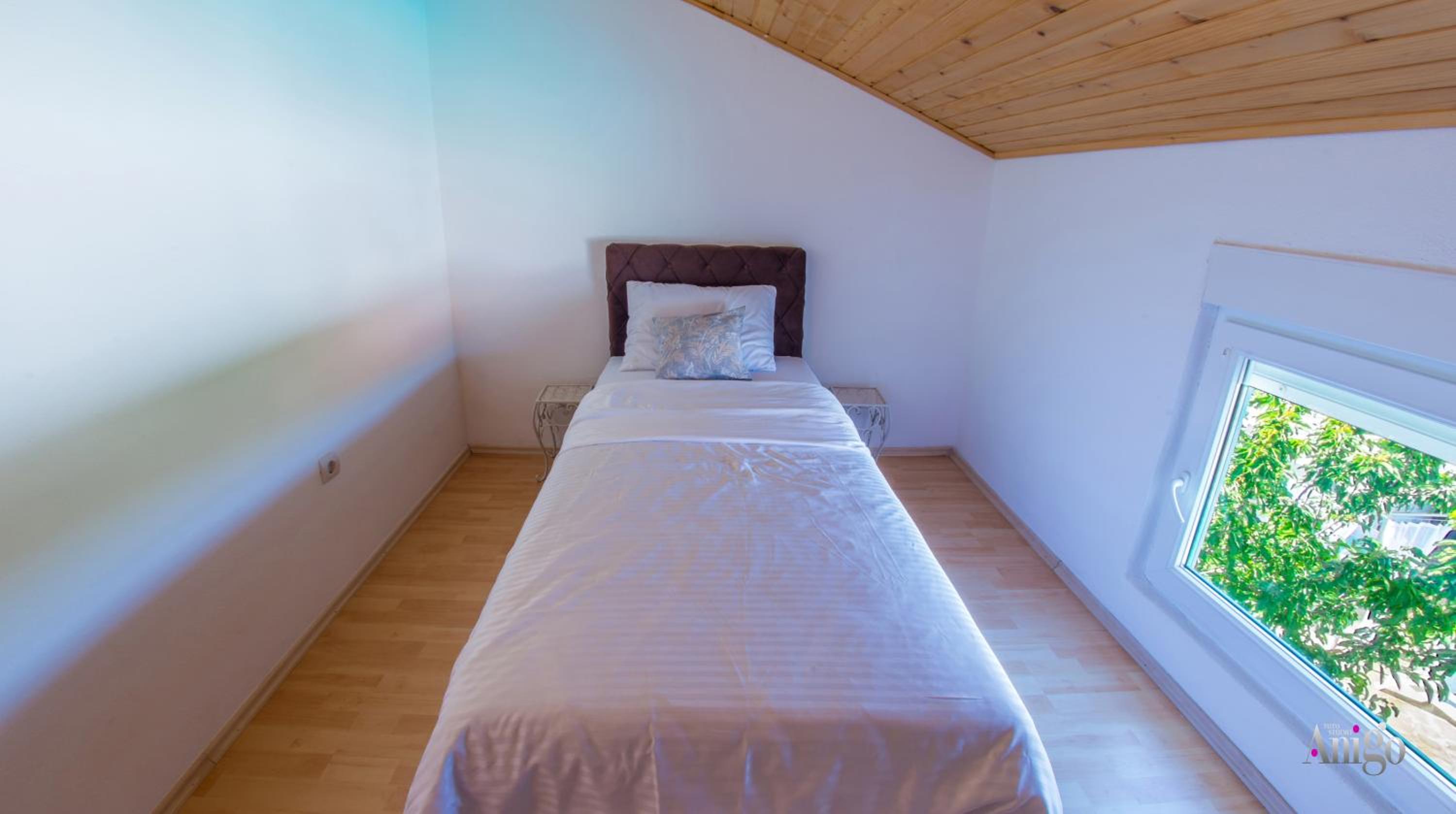 Villa Pearl- with private pool