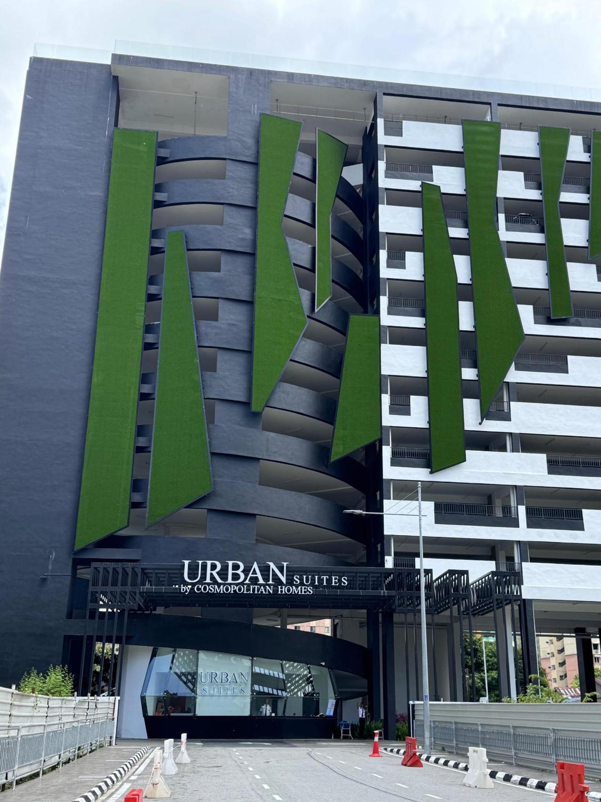 Urban Suites TWO Or THREE Bedroom Georgetown by ANC