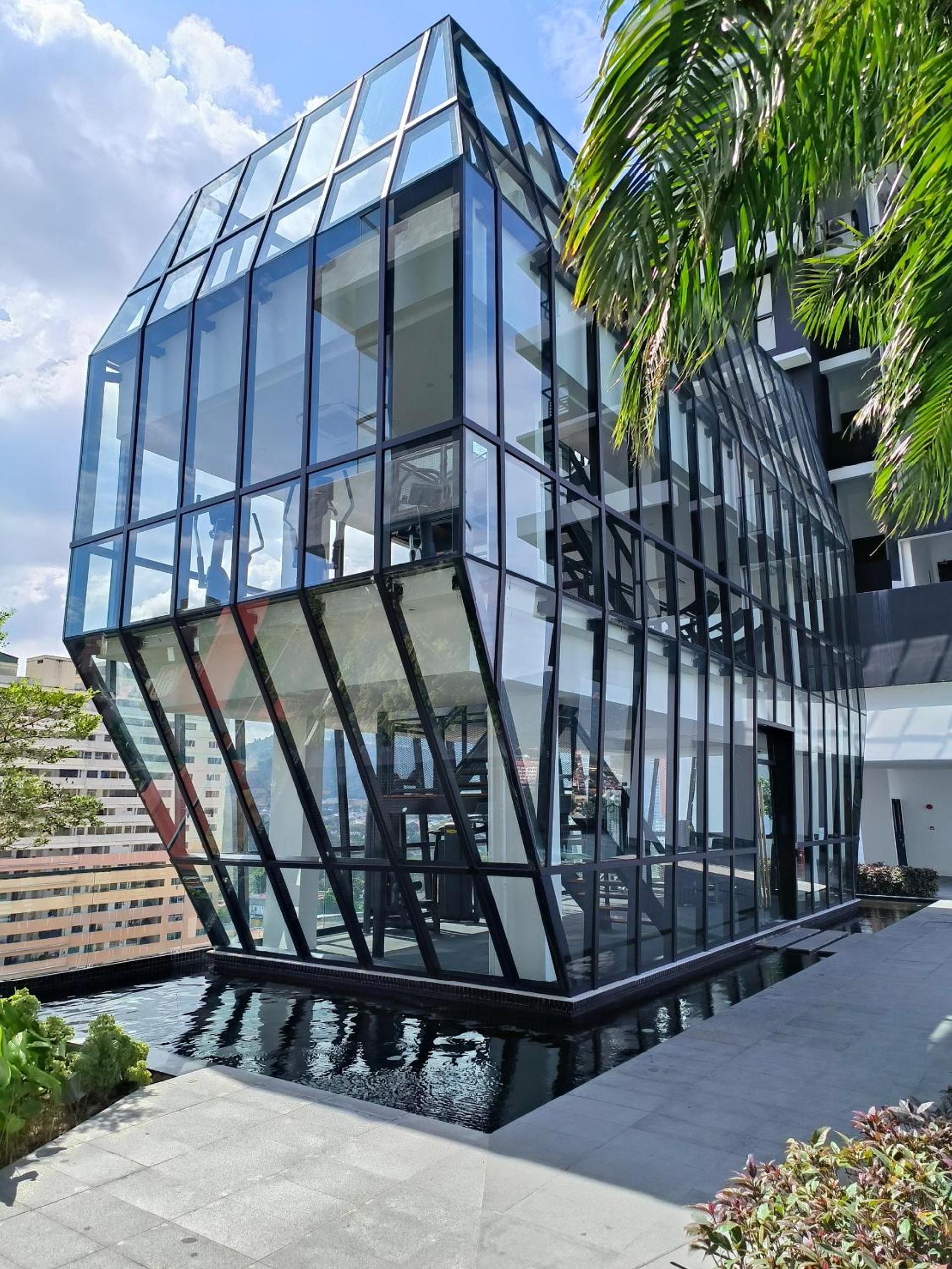 Urban Suites TWO Or THREE Bedroom Georgetown by ANC