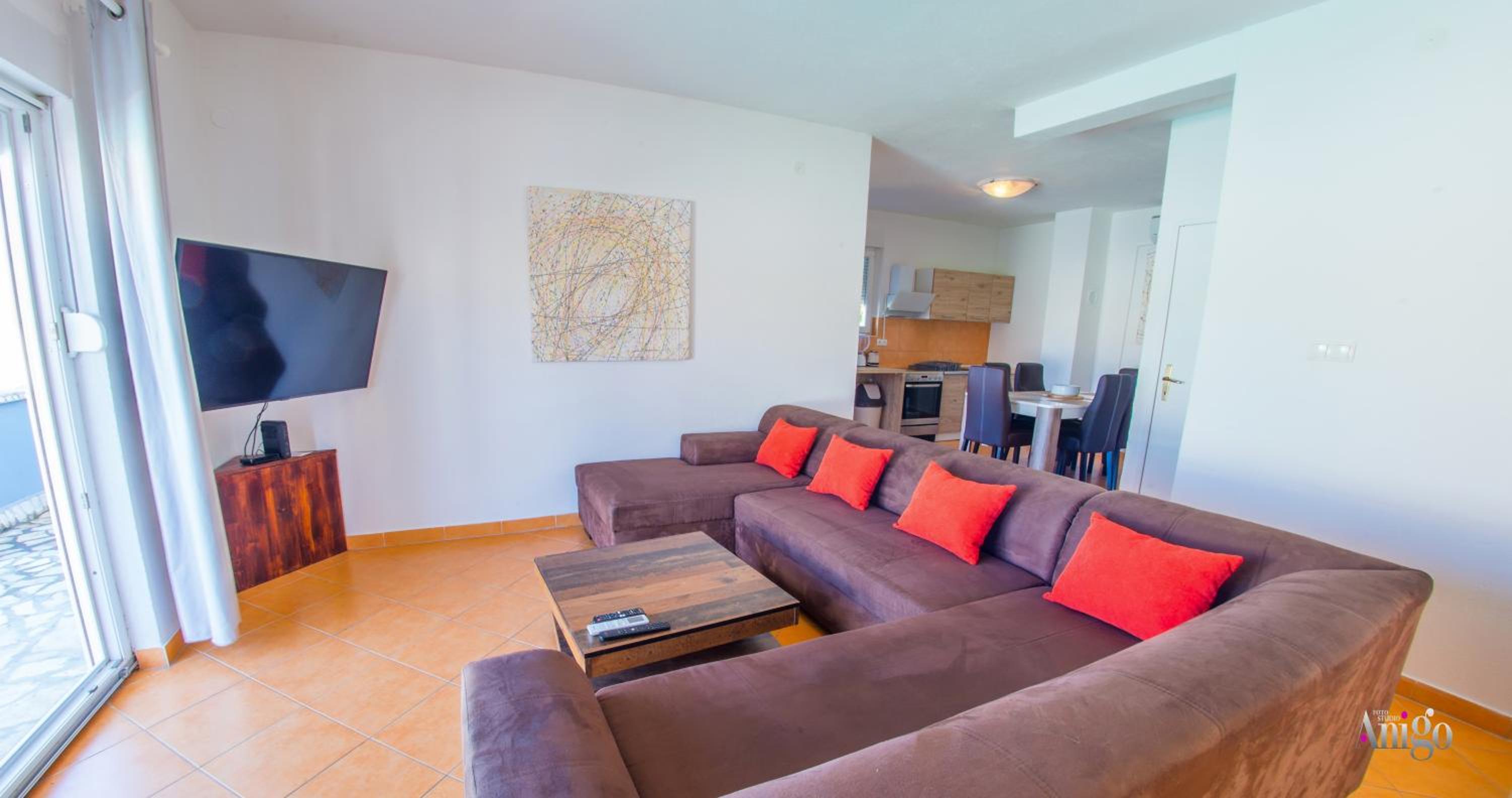 Villa Pearl- with private pool