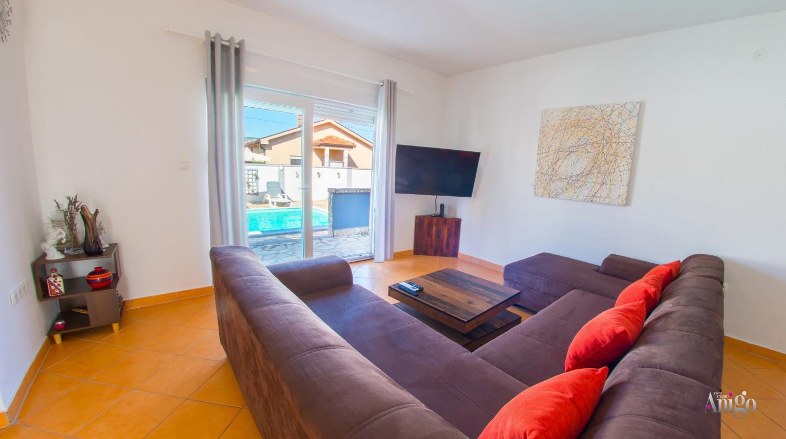 Villa Pearl- with private pool