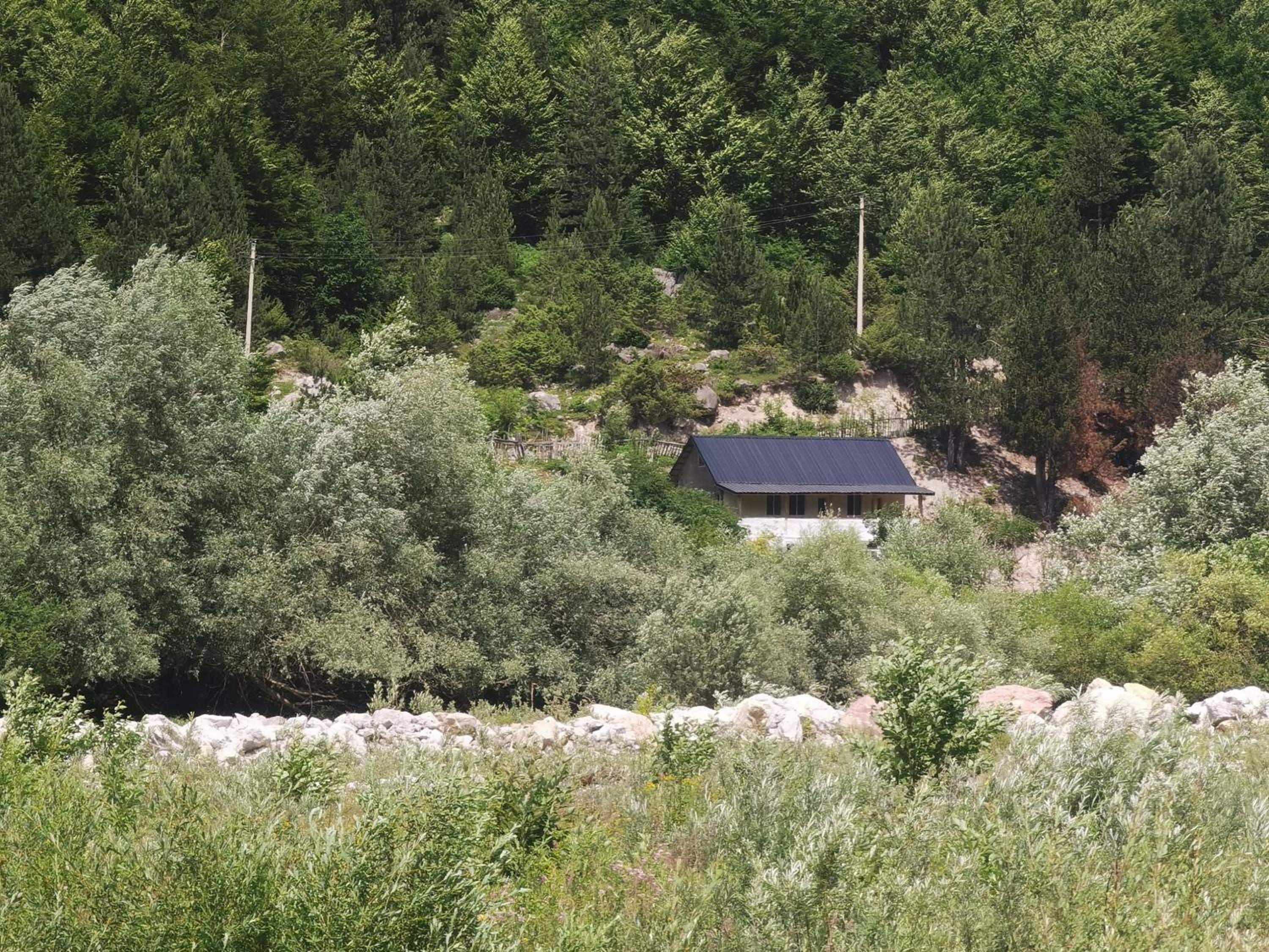 Guest house Artani