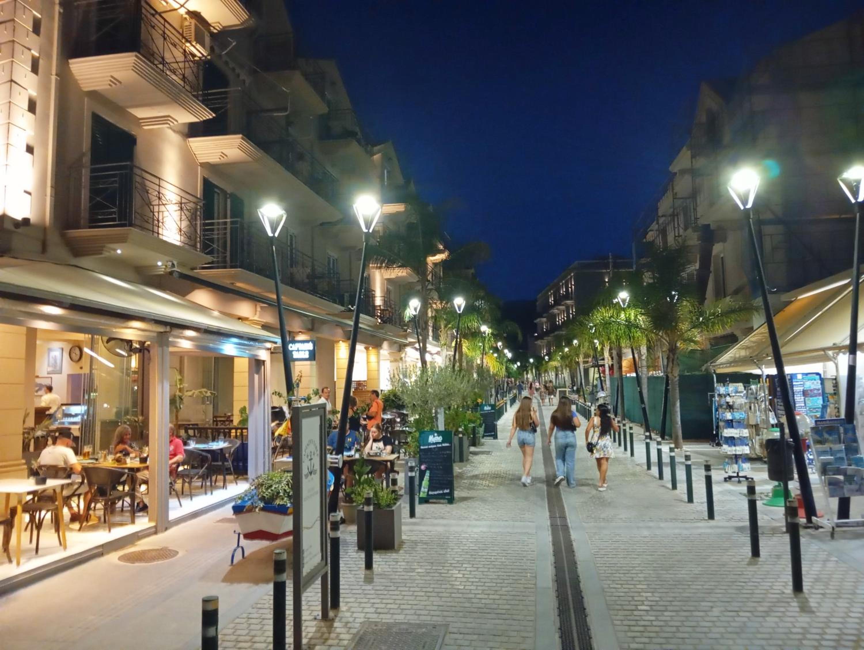 Aeraki Apartments City Center