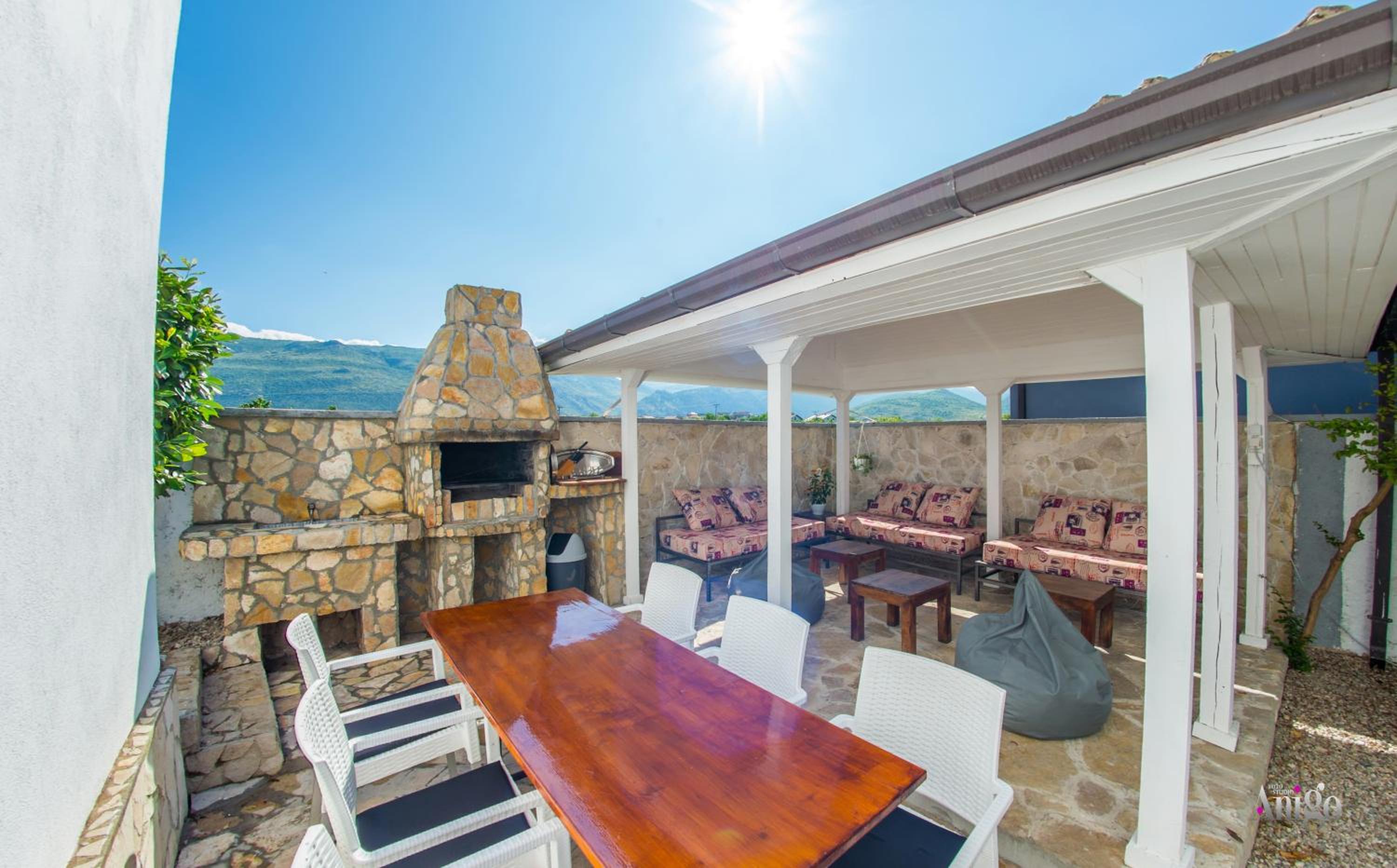 Villa Pearl- with private pool