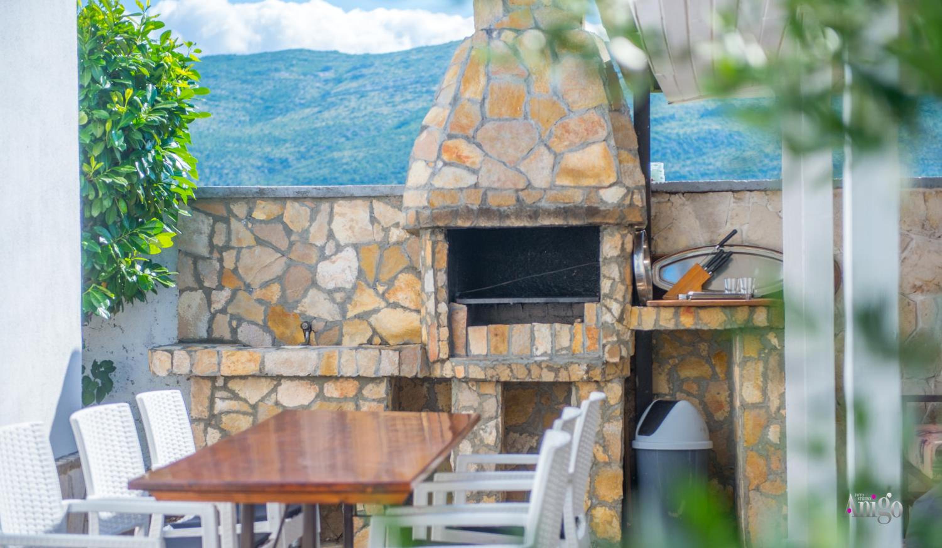 Villa Pearl- with private pool