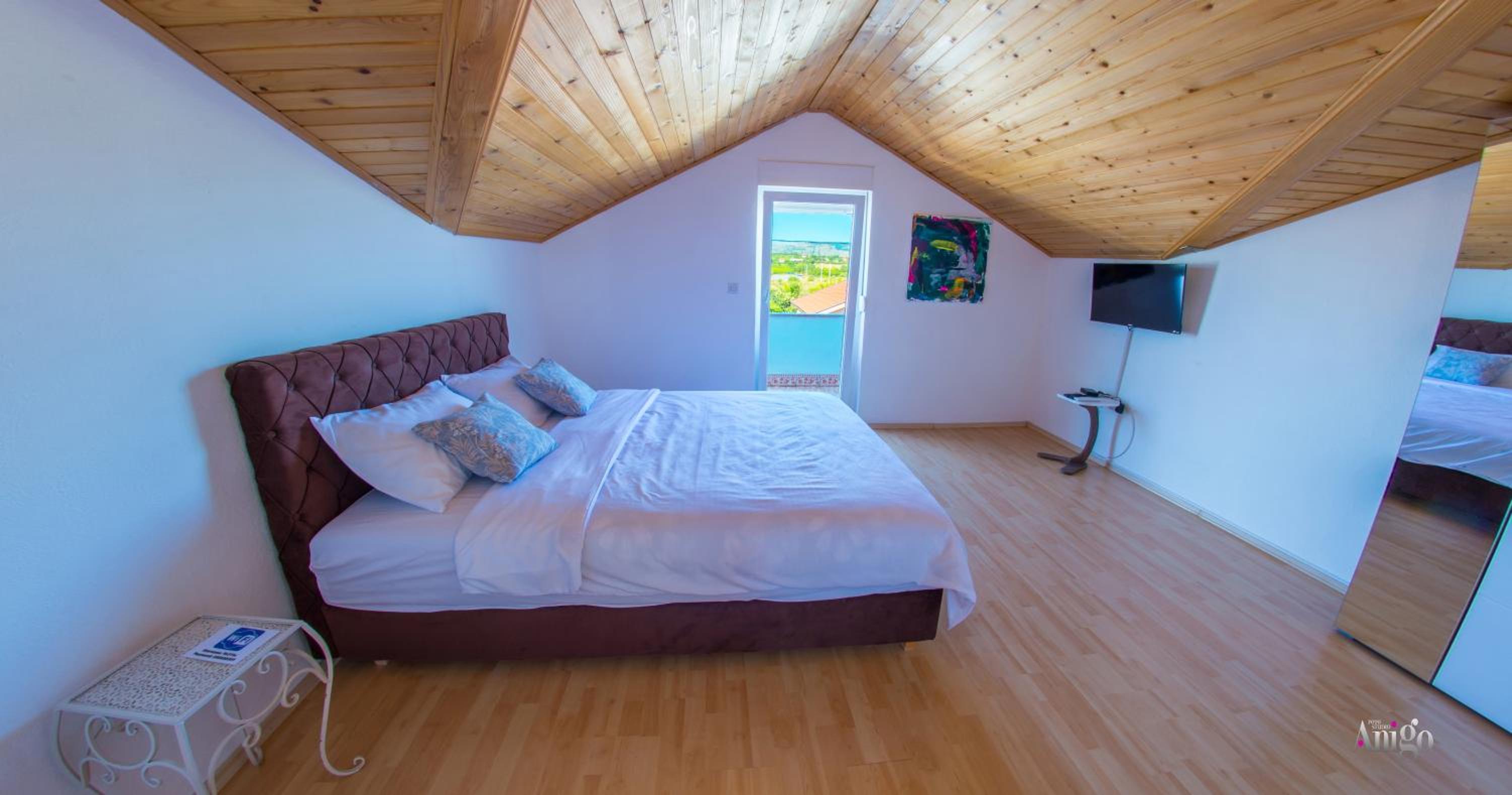 Villa Pearl- with private pool