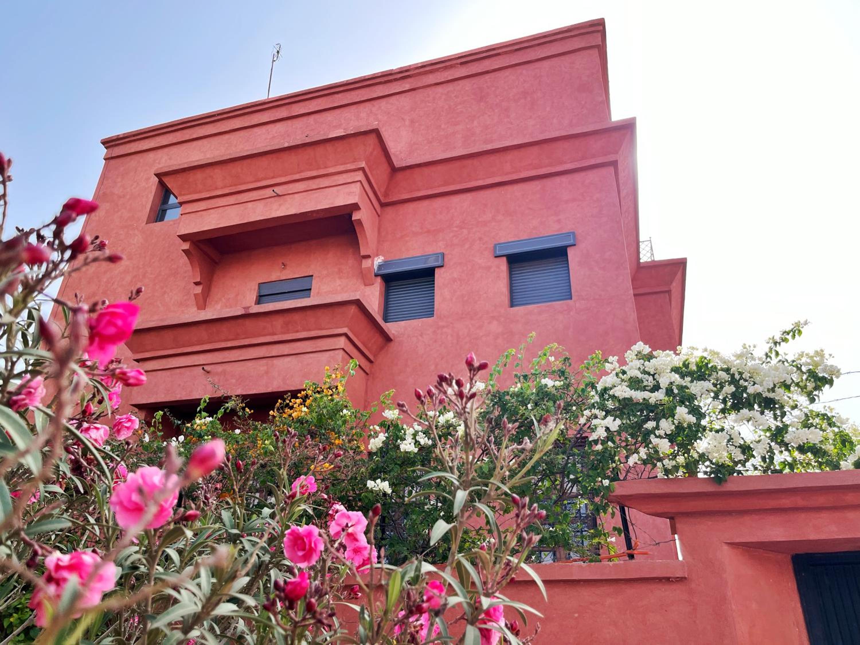 Charming 600m2 villa with large private pool view 2