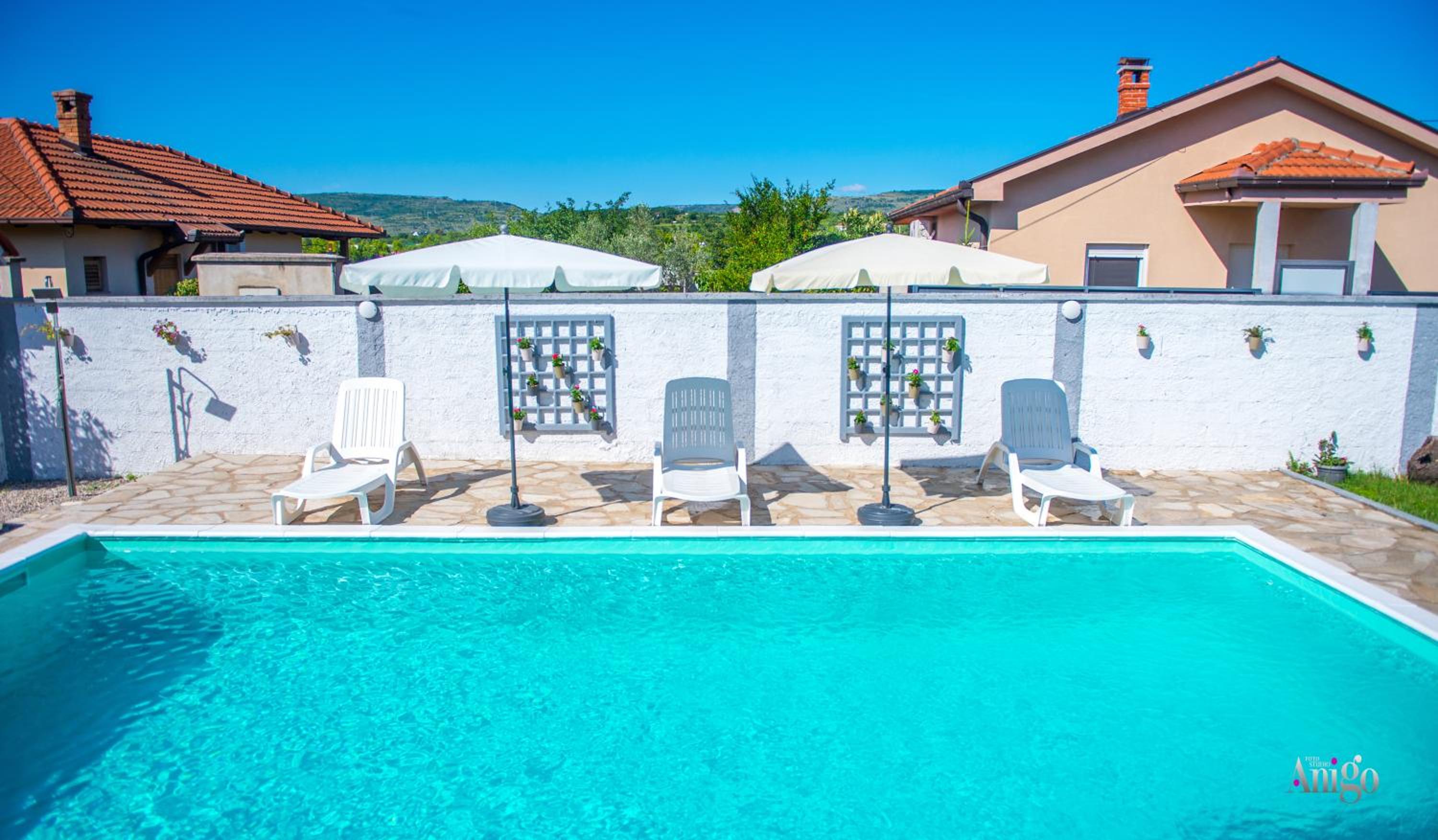 Villa Pearl- with private pool