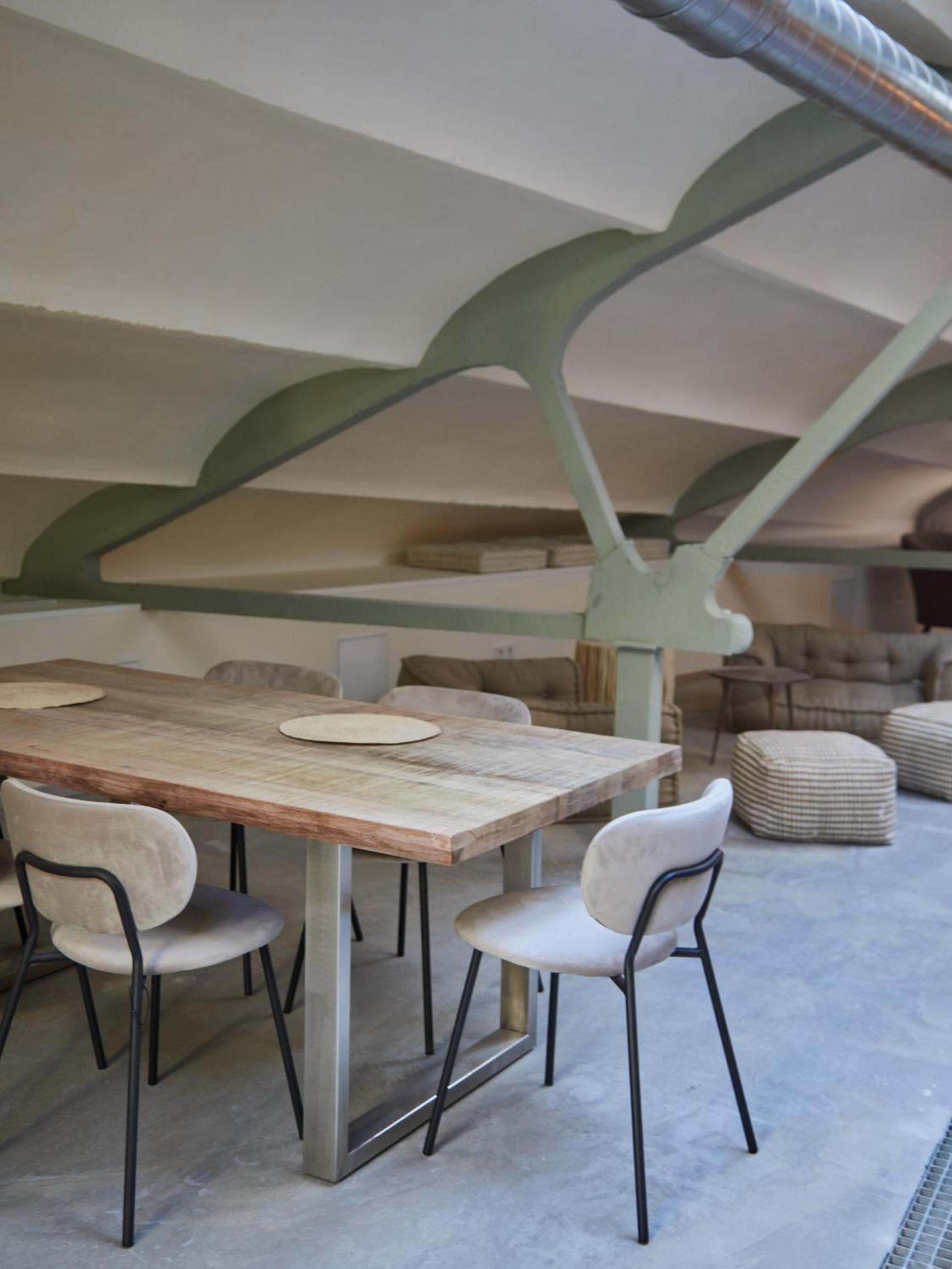Ola Living Hostal Tetuan