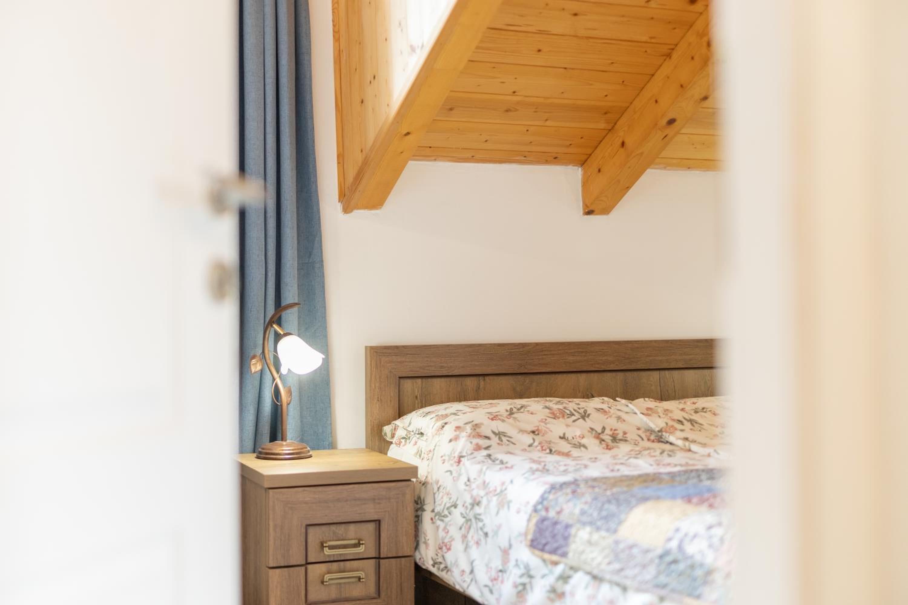Mountain house "Kira" view 5