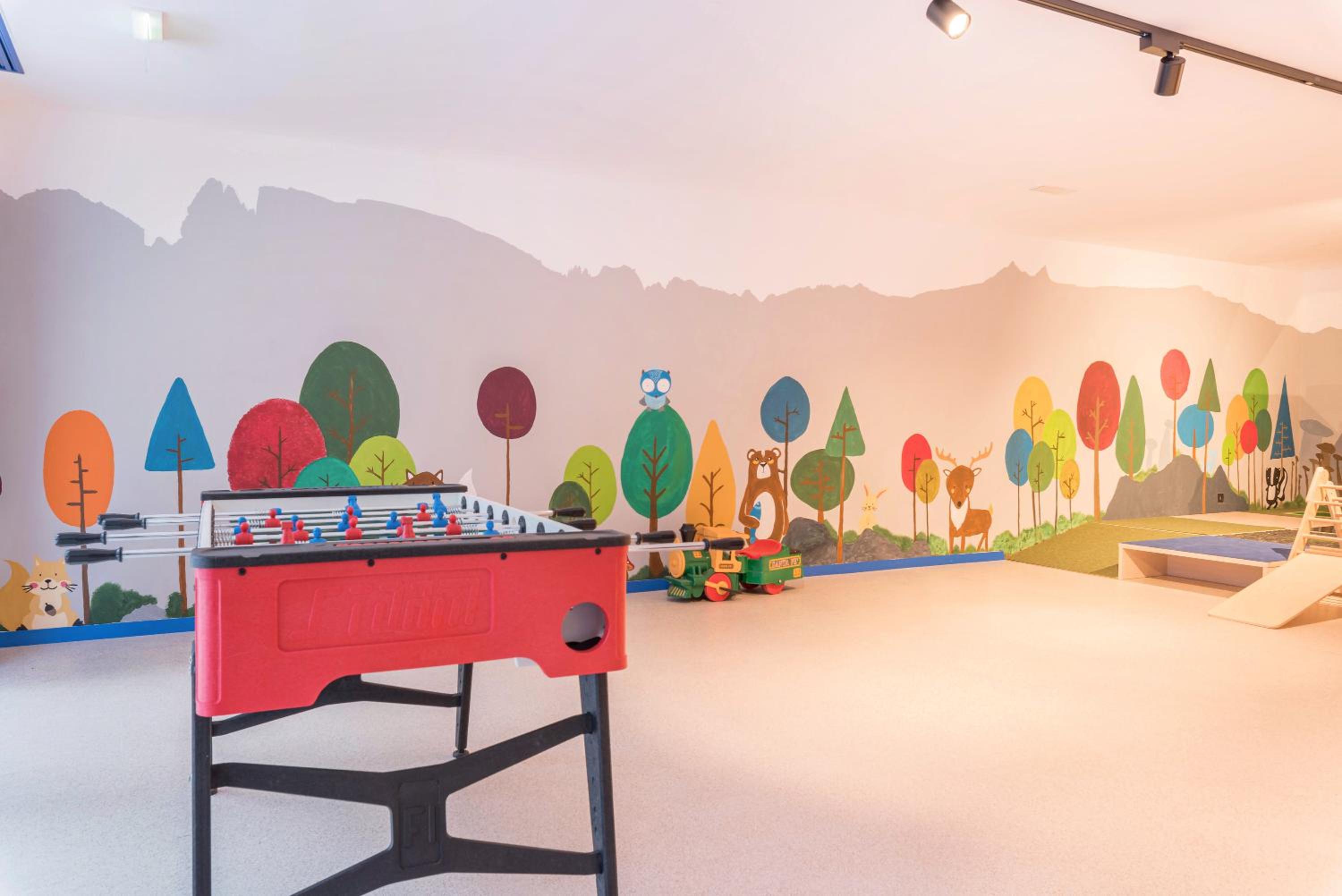 activities & amenities