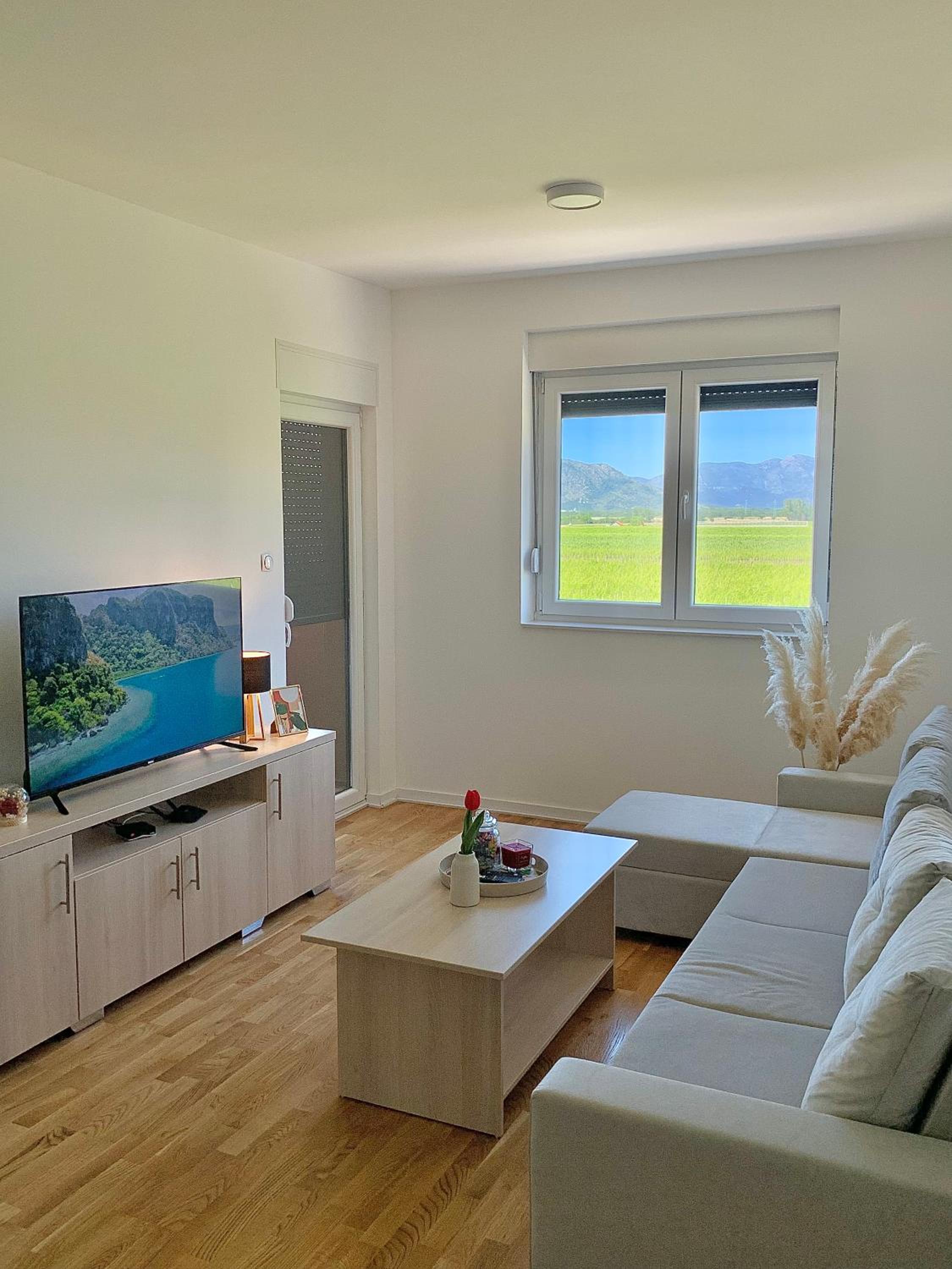 Apartment Green View7