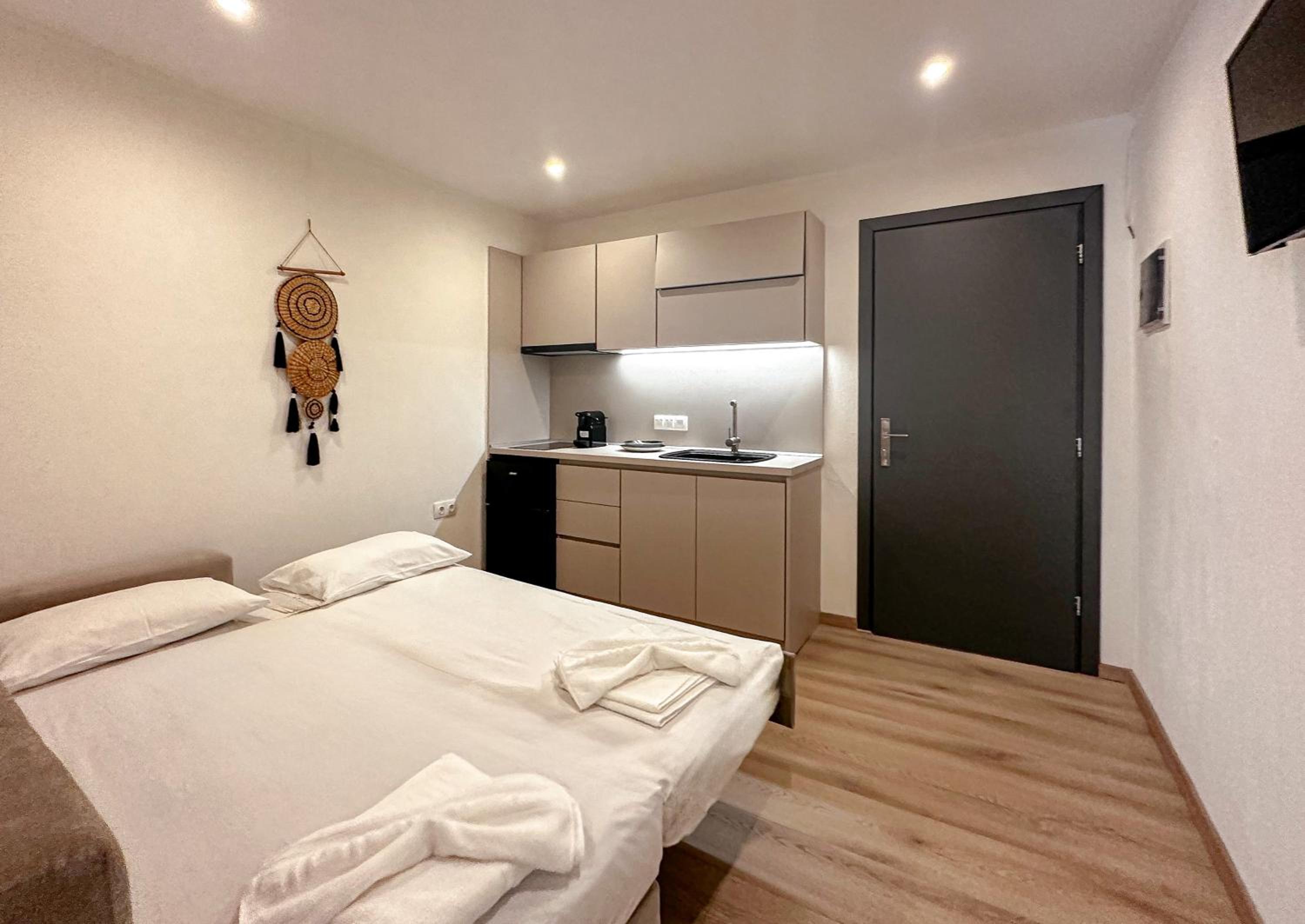 Erics Apartment