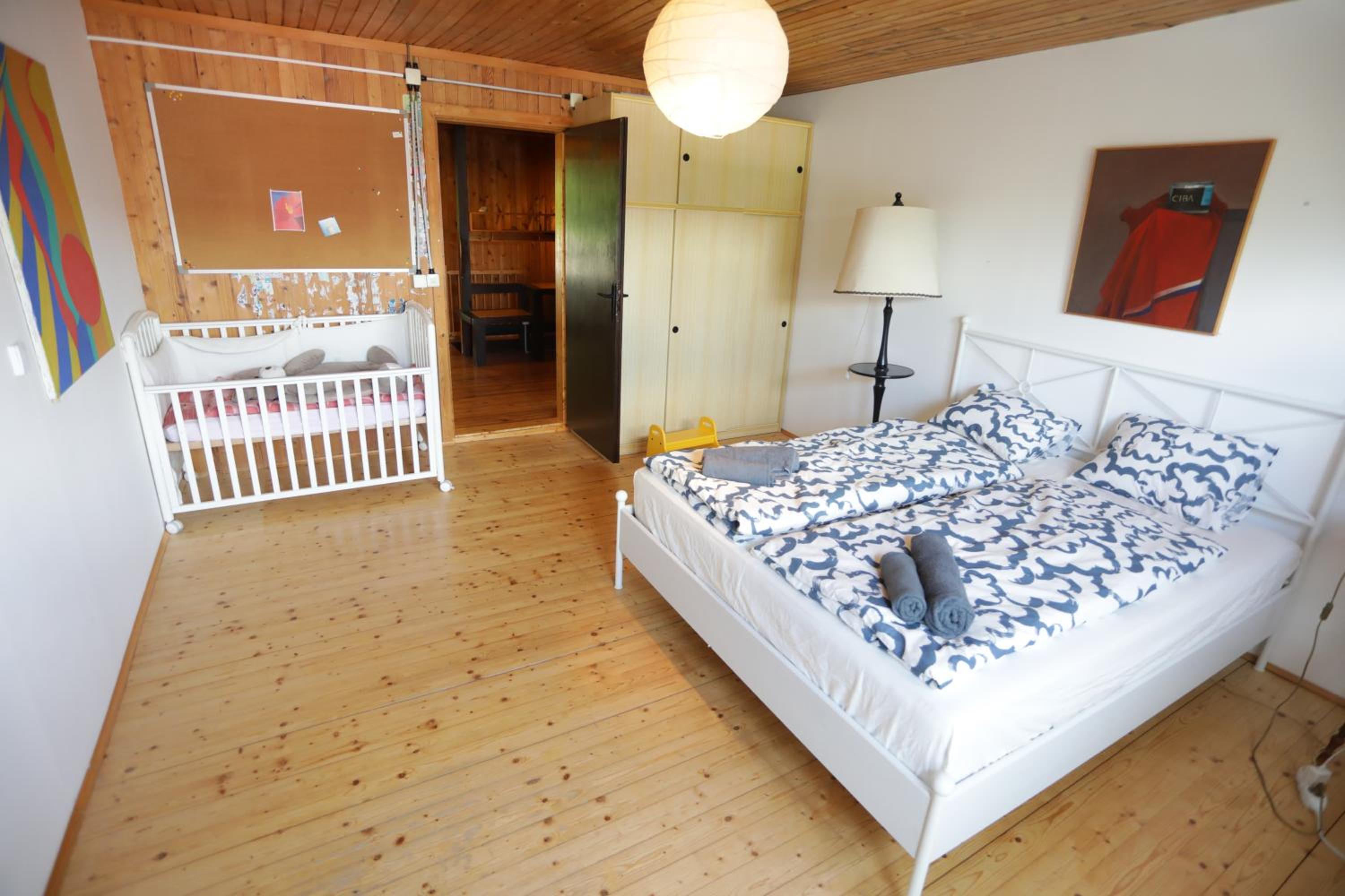 First House - Lovely Holiday Home near Cerknica