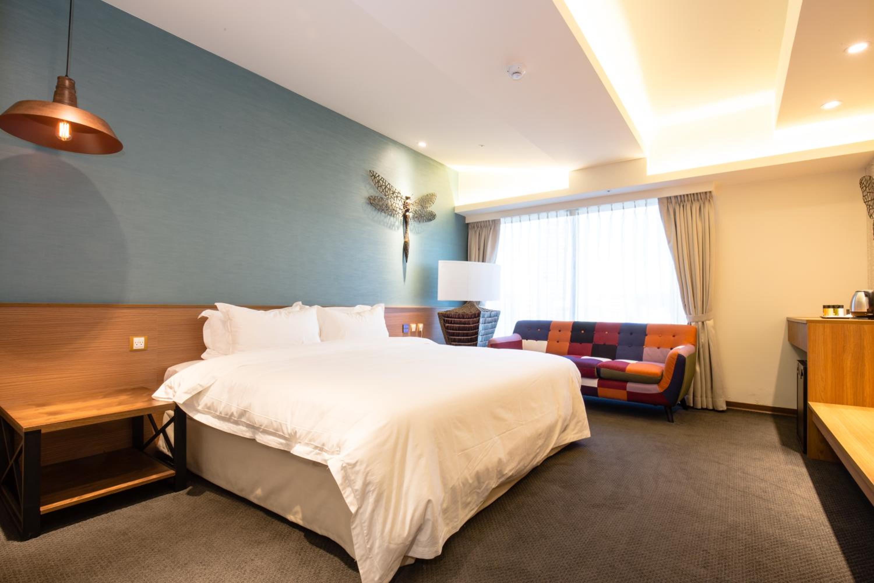 Walker Hotel. Ximen
