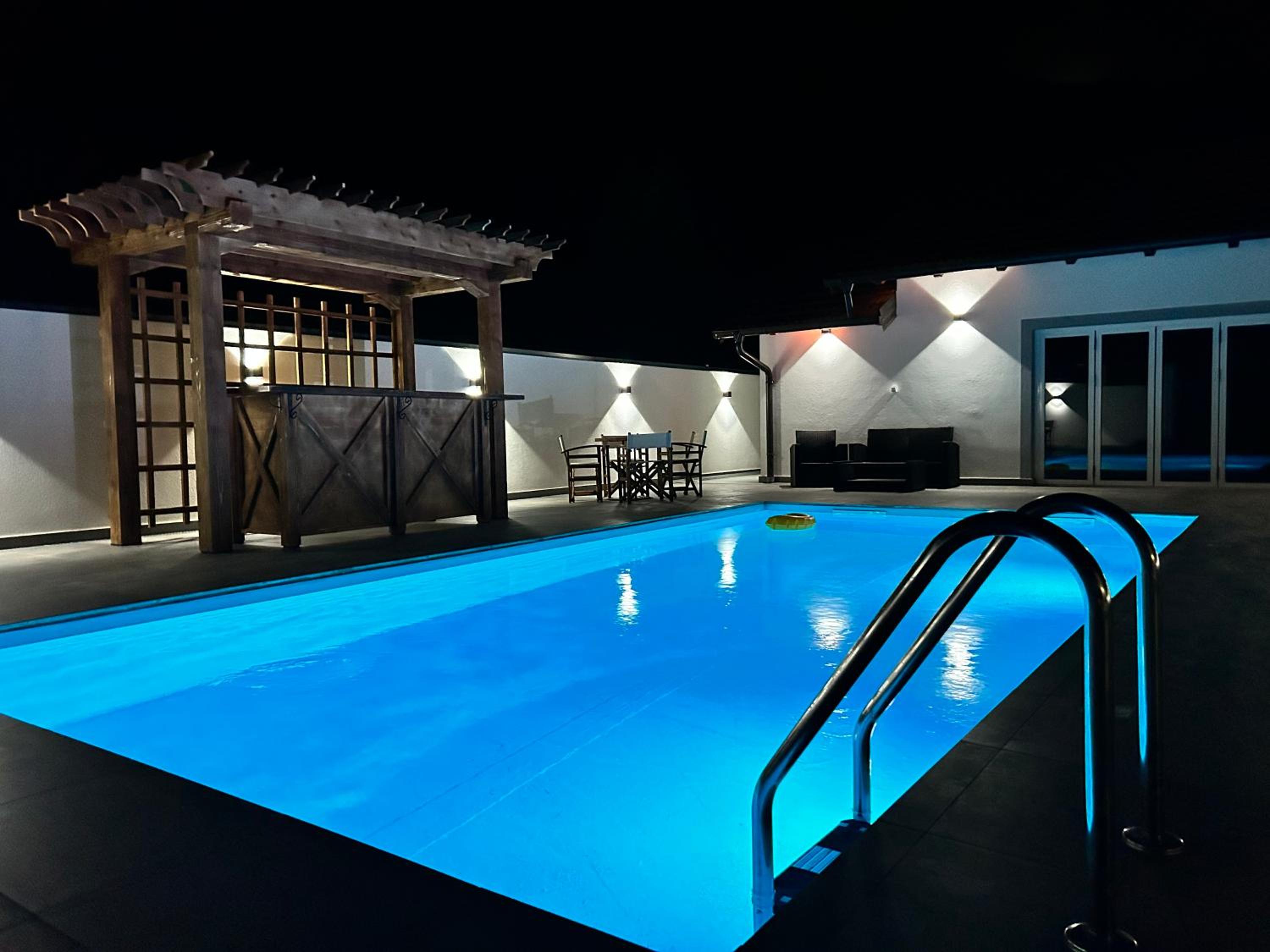 Romantic Lodge