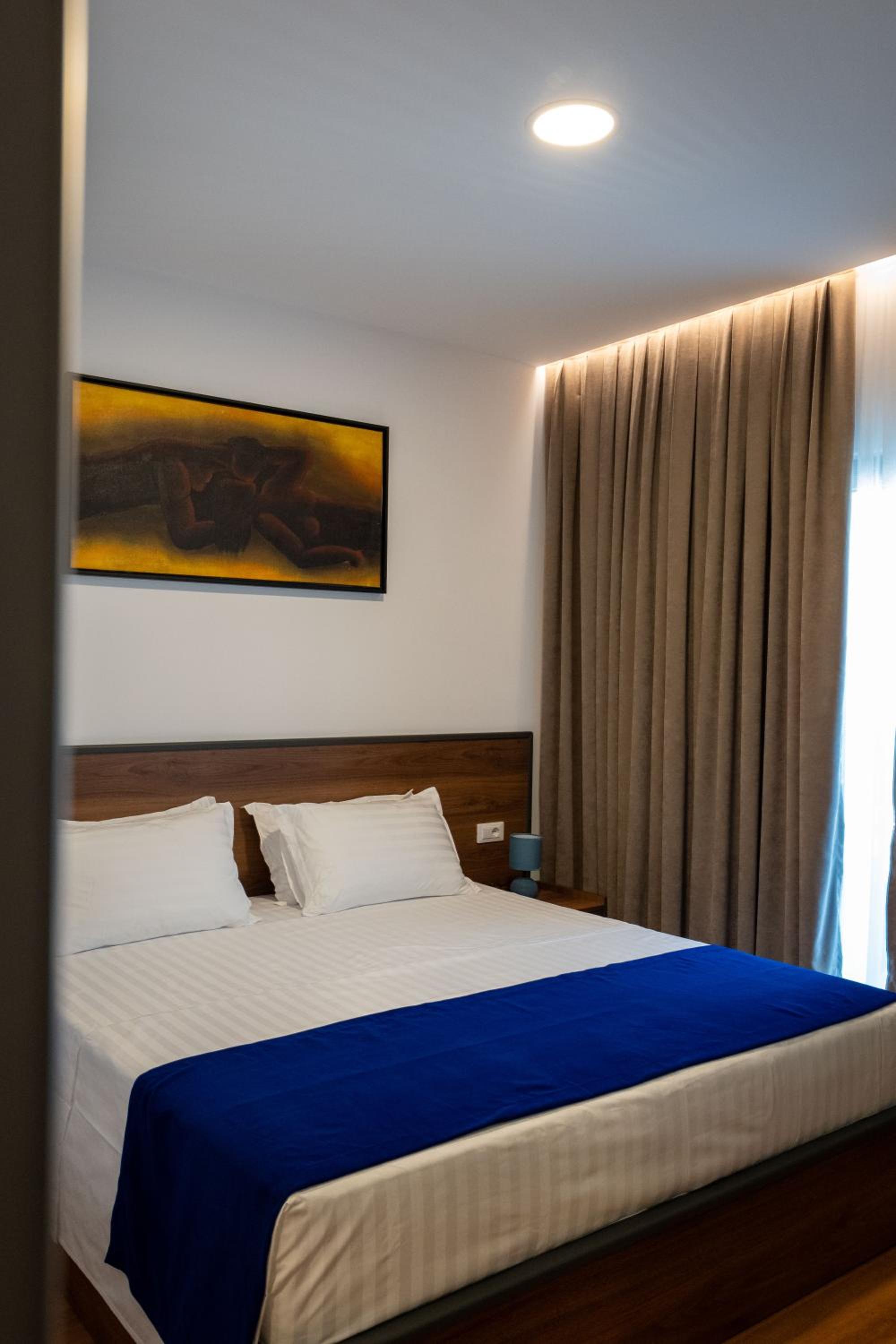 Acros Resort