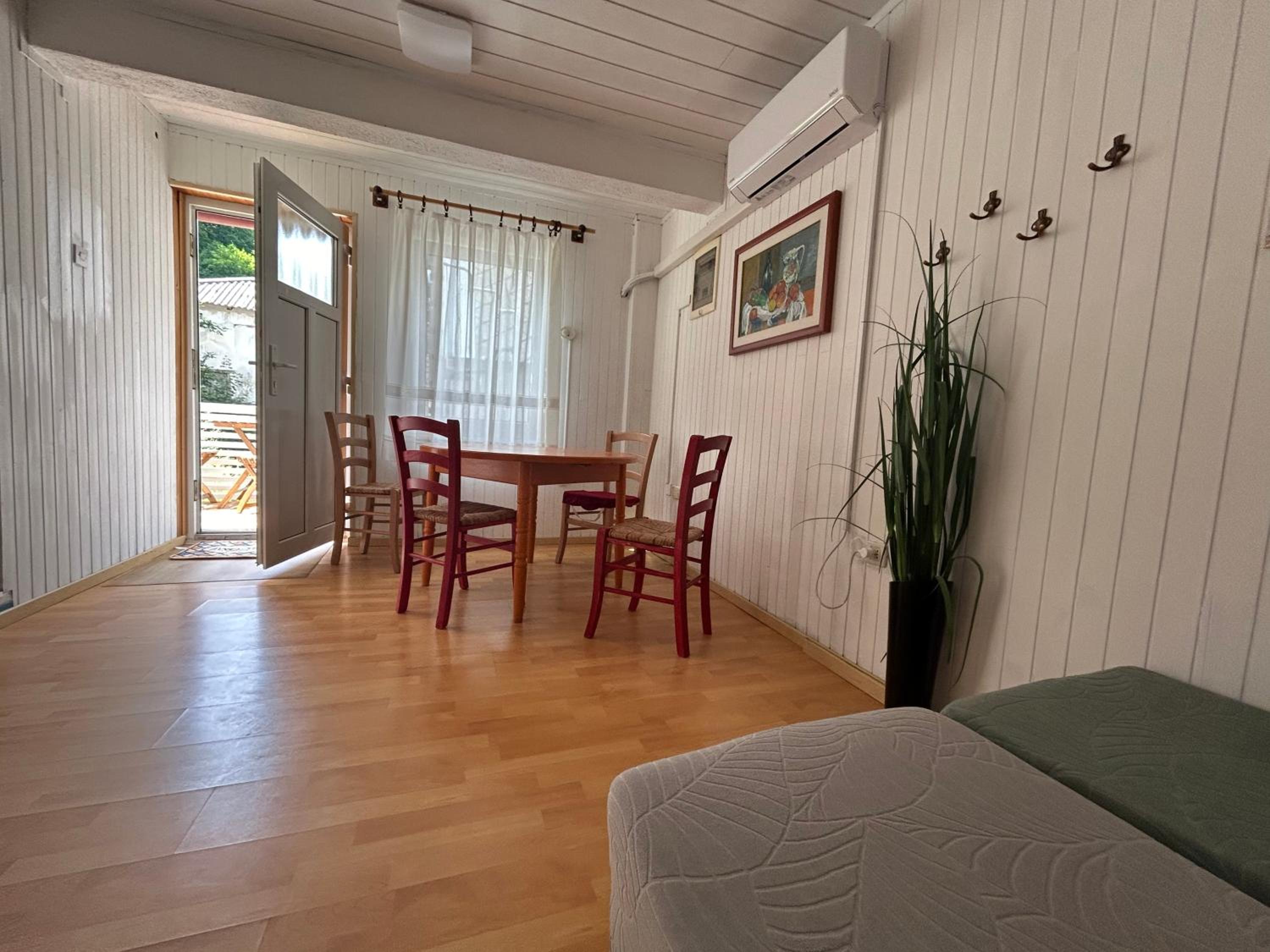 Apartment Matea