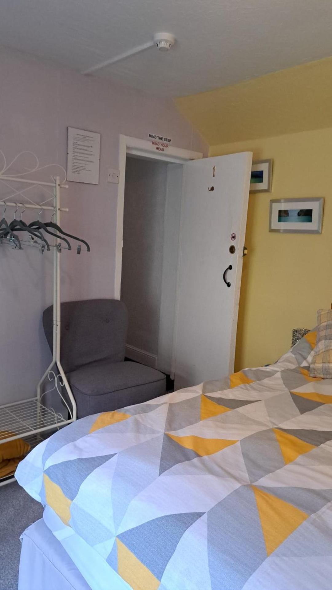 Lyndale Guest House