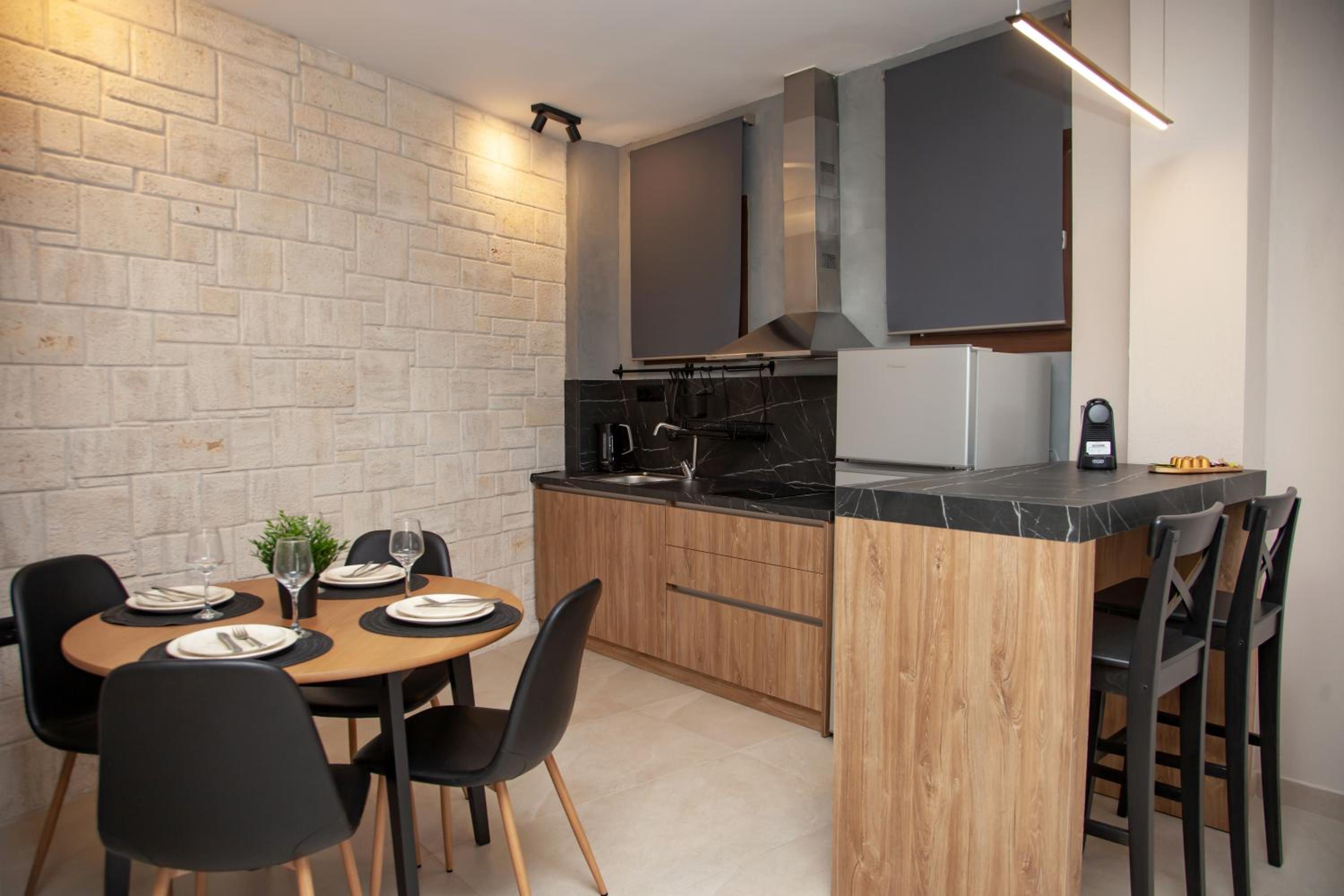 Kotinos Apartments