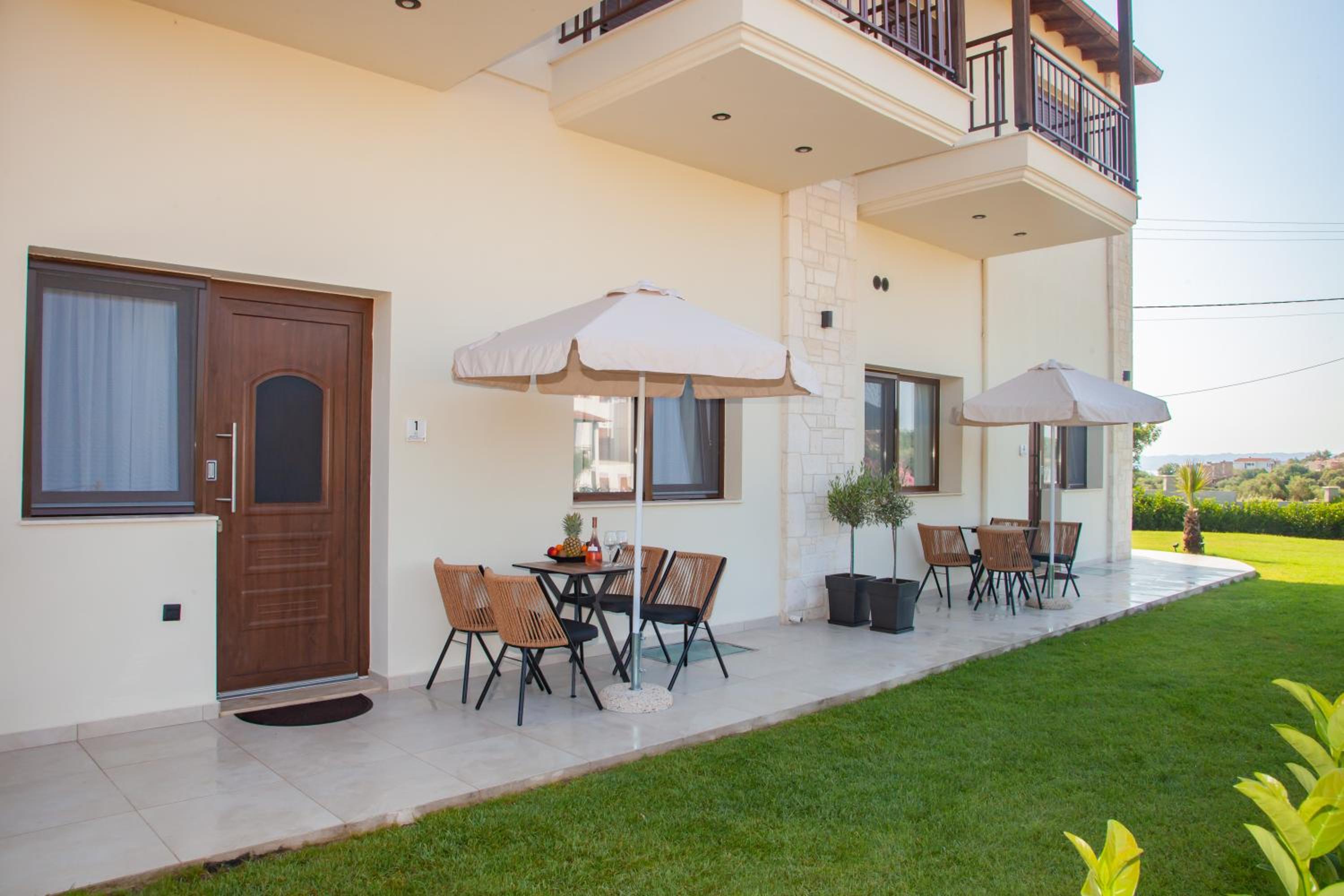 Kotinos Apartments