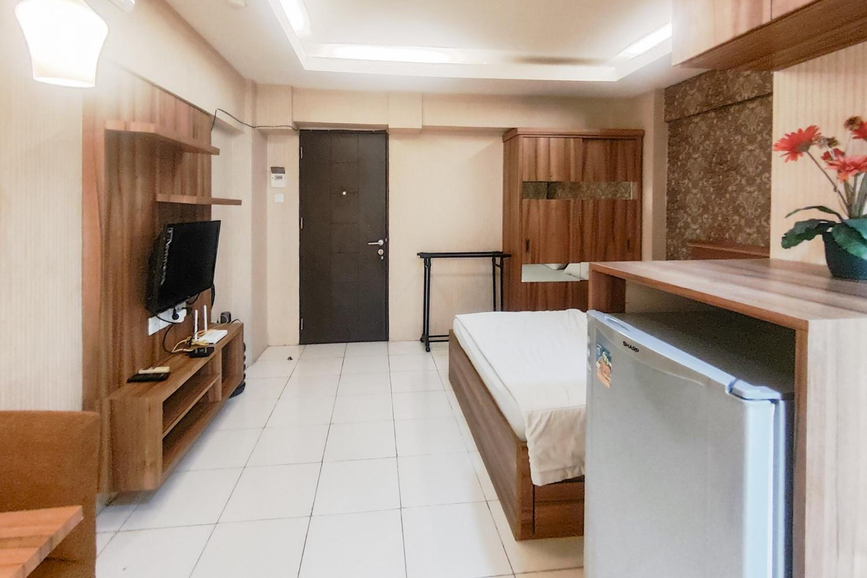 RedLiving Kebagusan City Apartemen by Sleep Room
