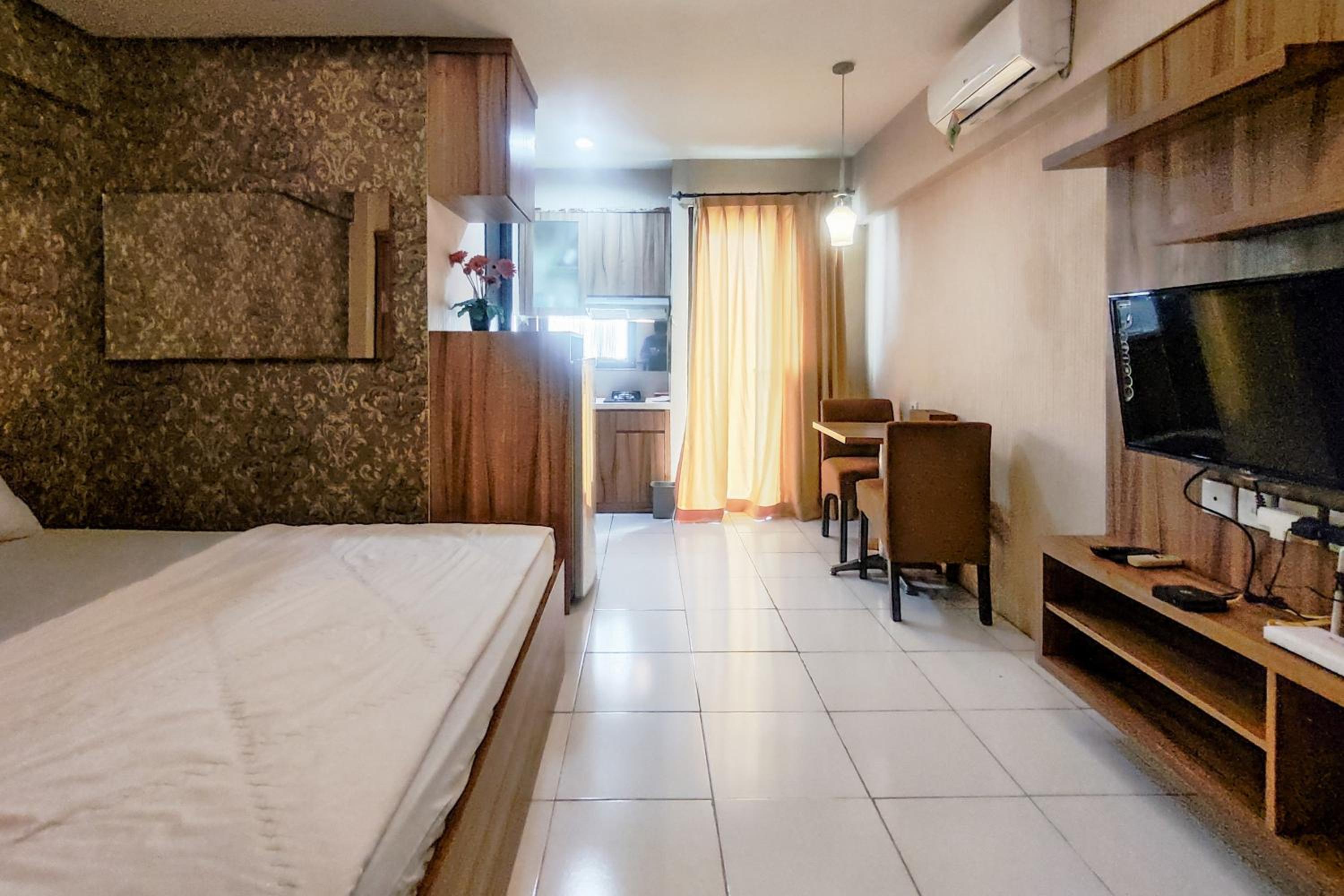 RedLiving Kebagusan City Apartemen by Sleep Room