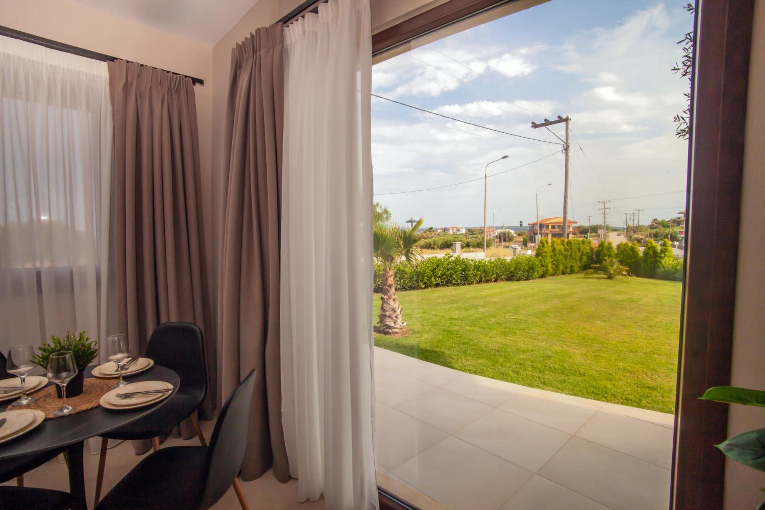 Kotinos Apartments