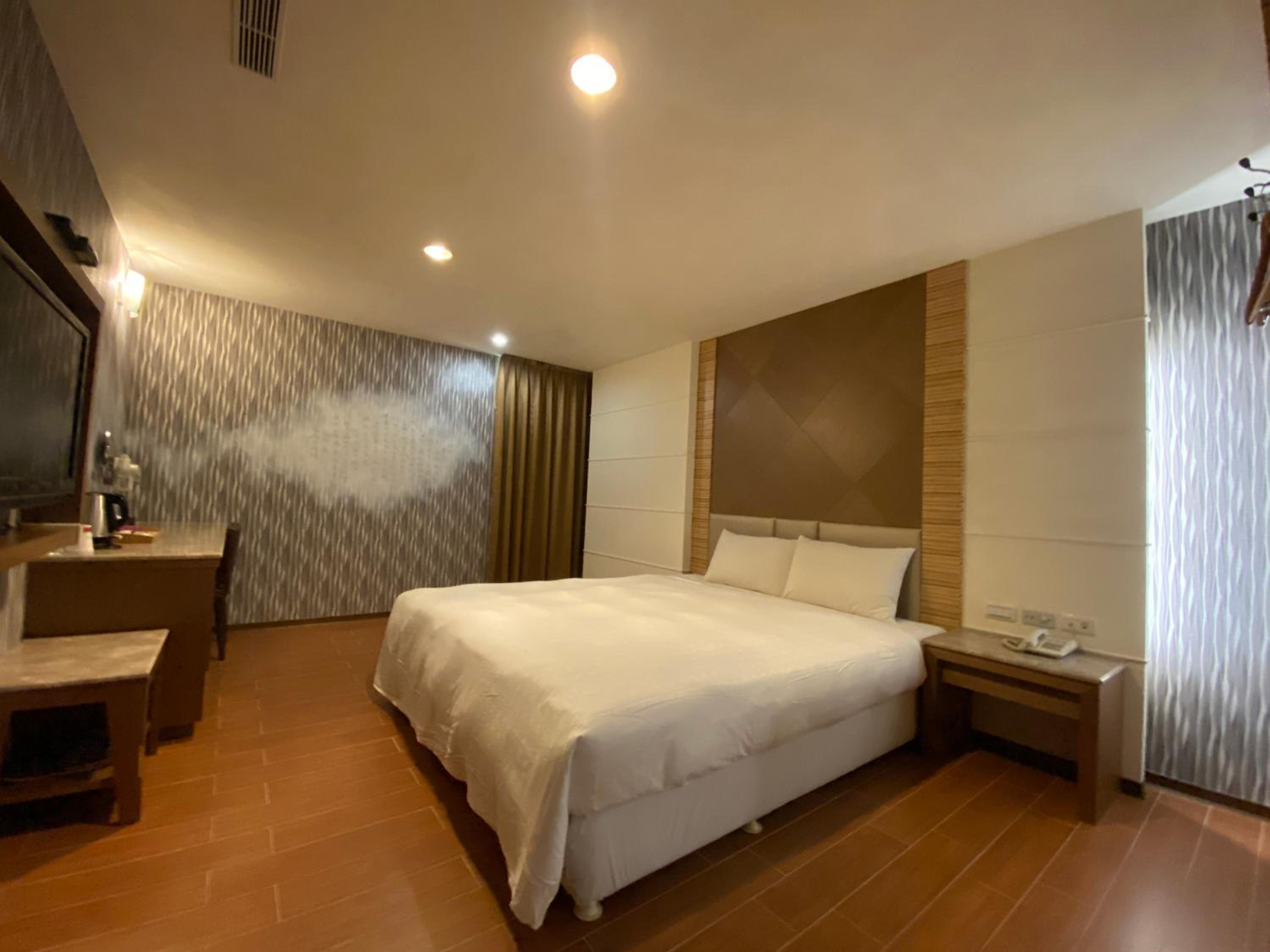 HX Hotel - Zuoying by HXgroup