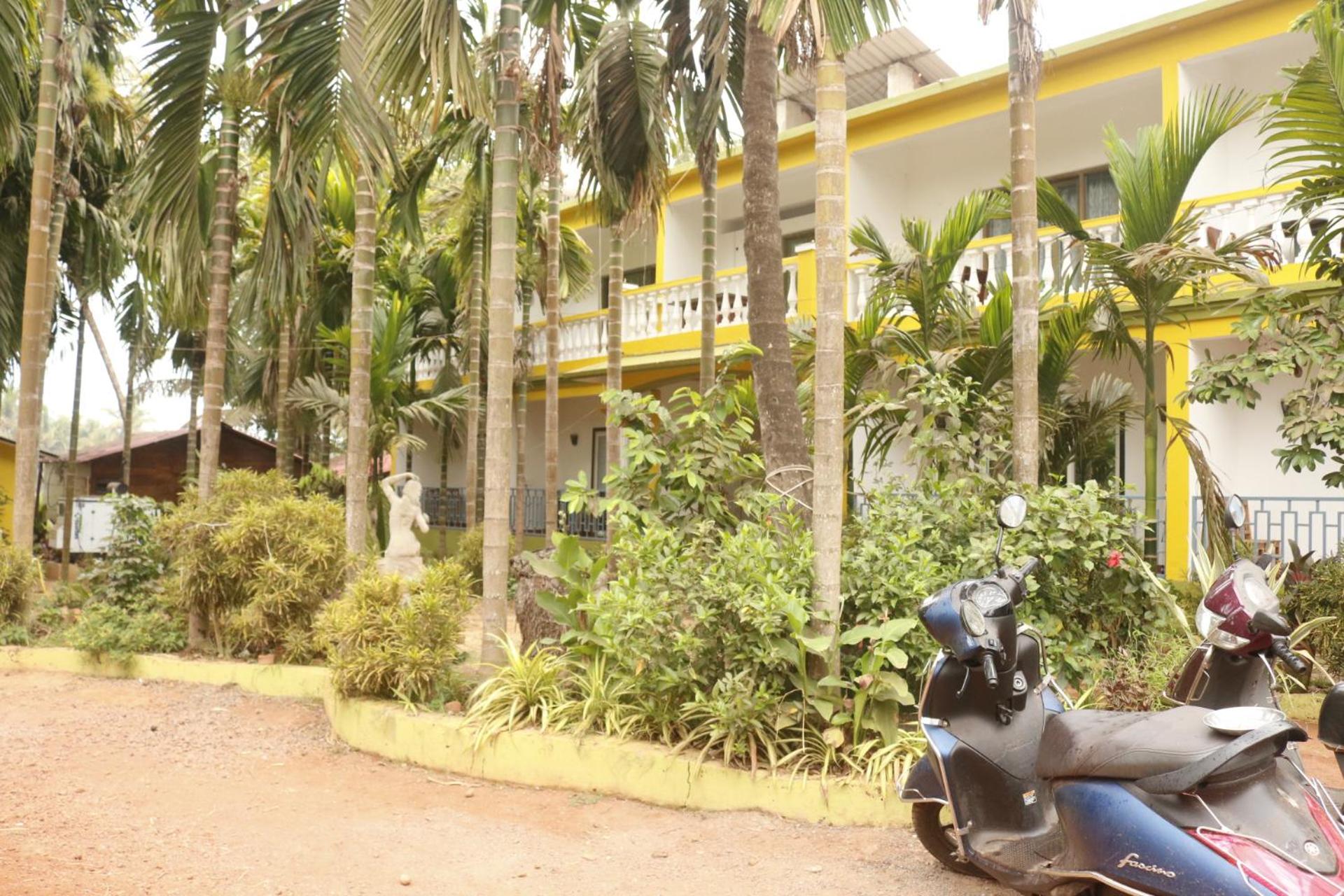 Lavish Exotic Hotel Arambol view 3