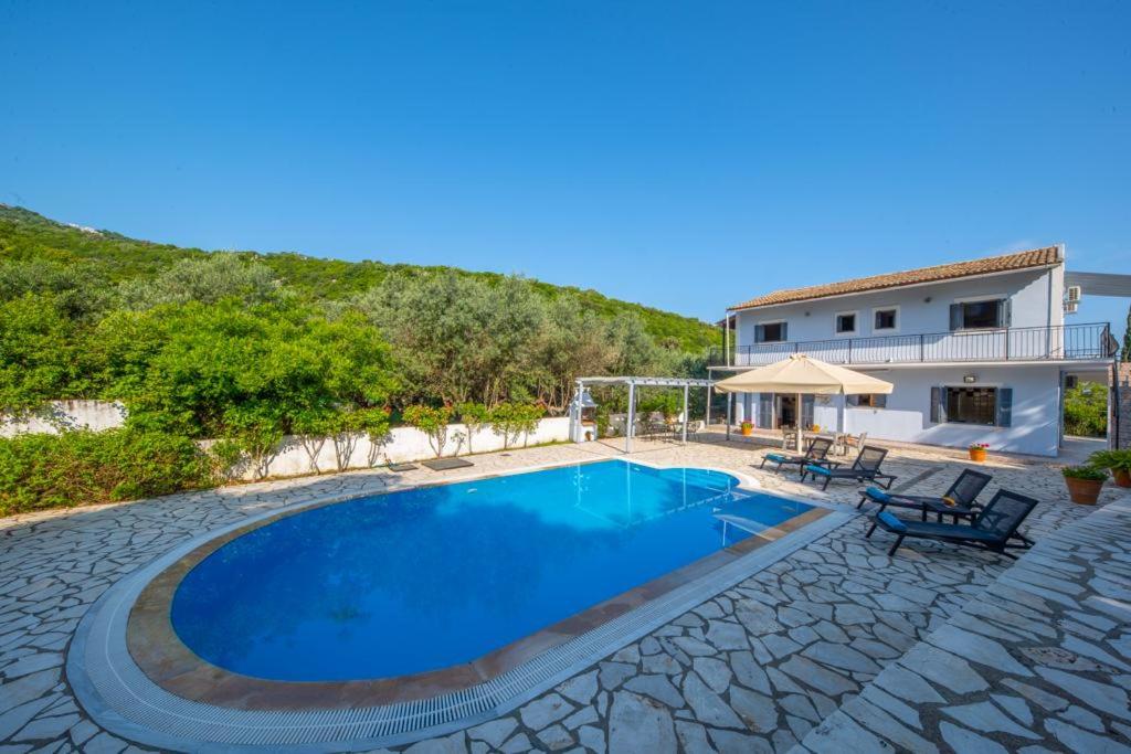 villa camross