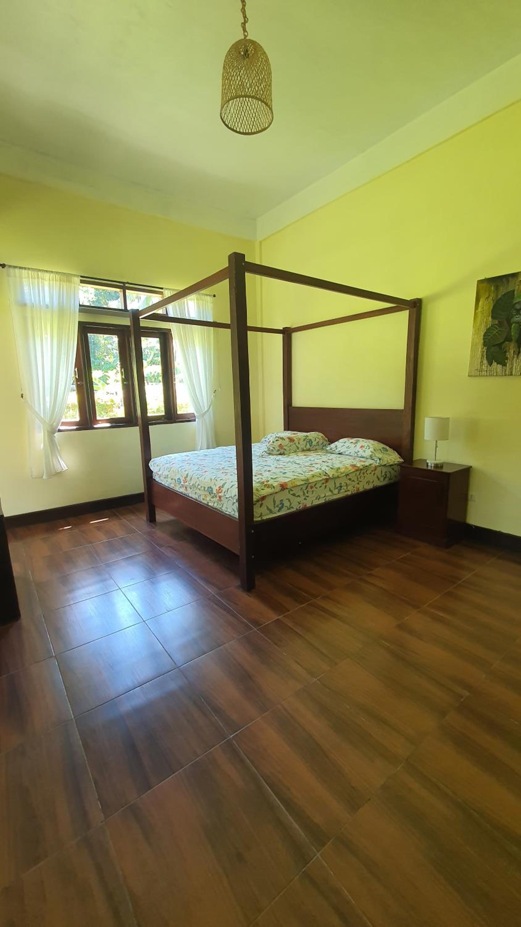 Sumatra Cheeky Monkeys Villa, Trekking and Tours