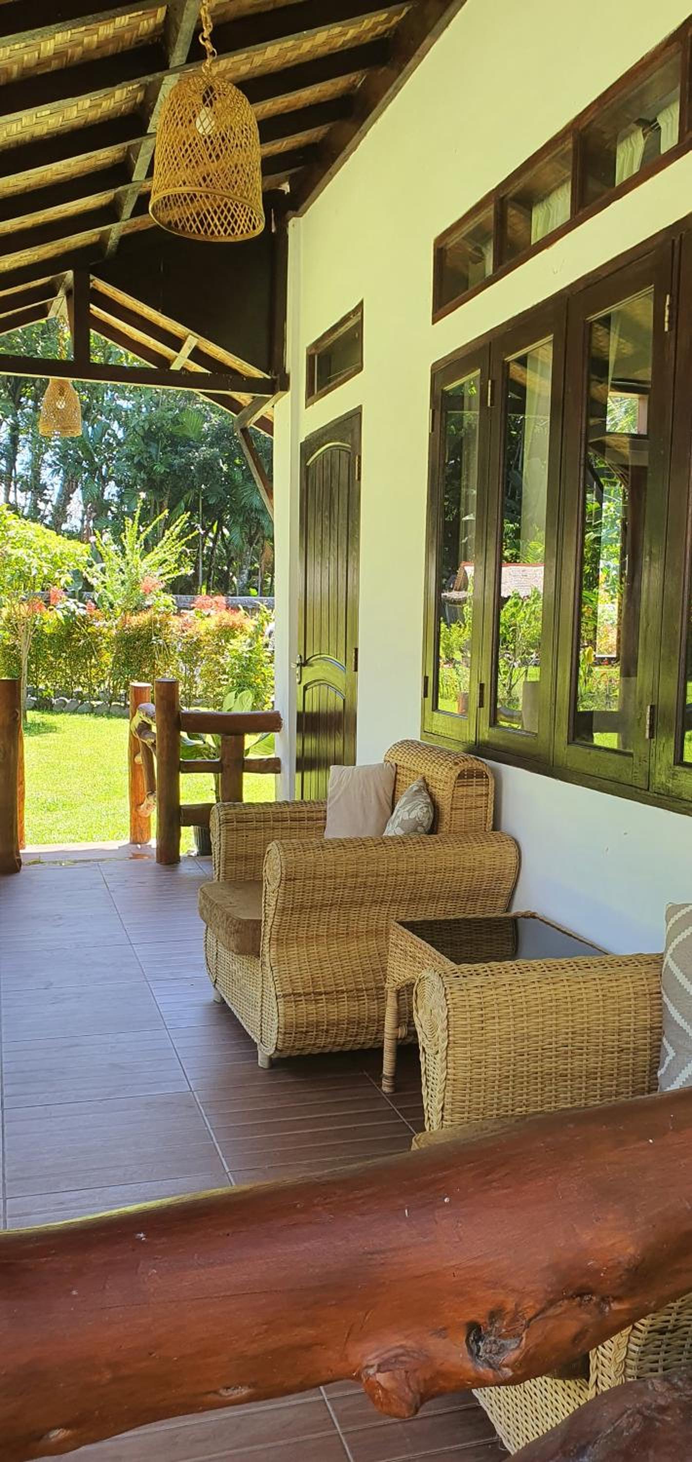 Sumatra Cheeky Monkeys Villa, Trekking and Tours