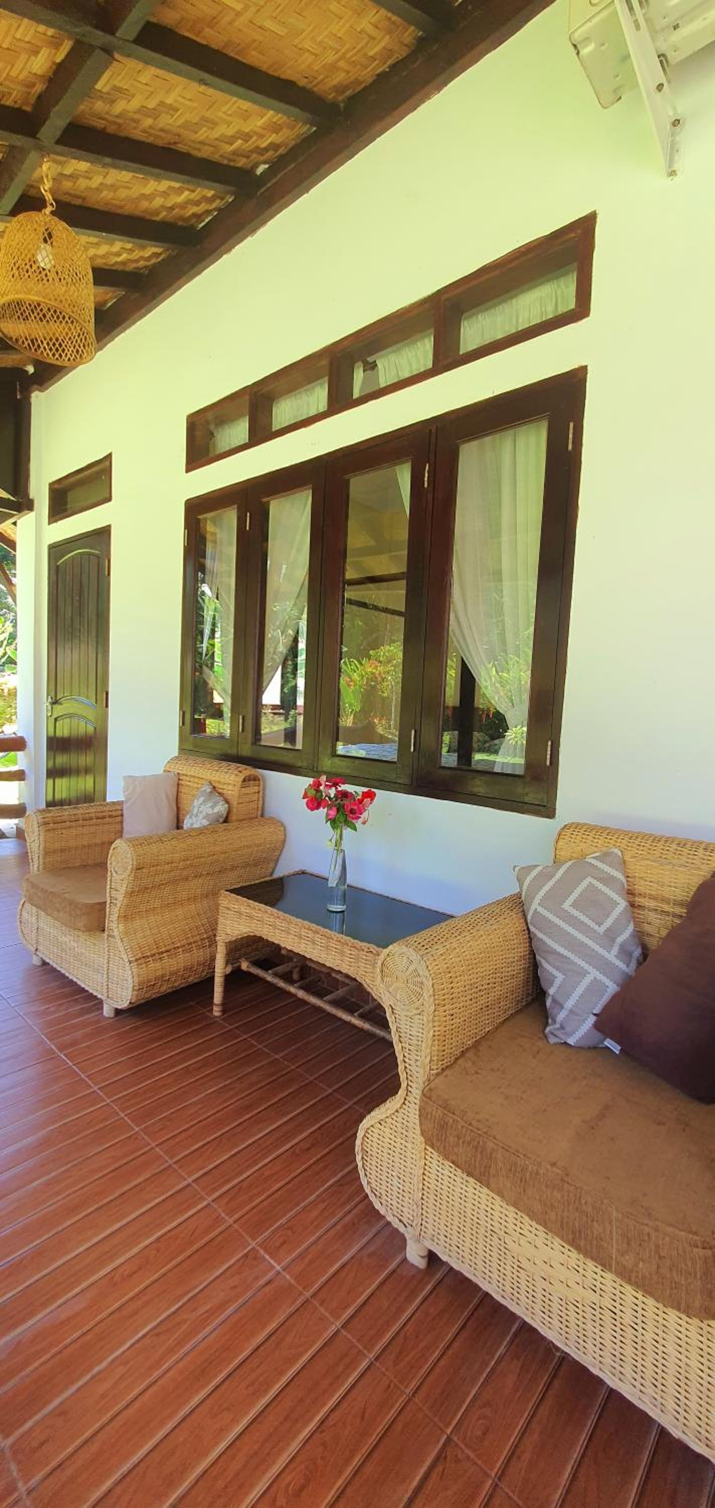 Sumatra Cheeky Monkeys Villa, Trekking and Tours
