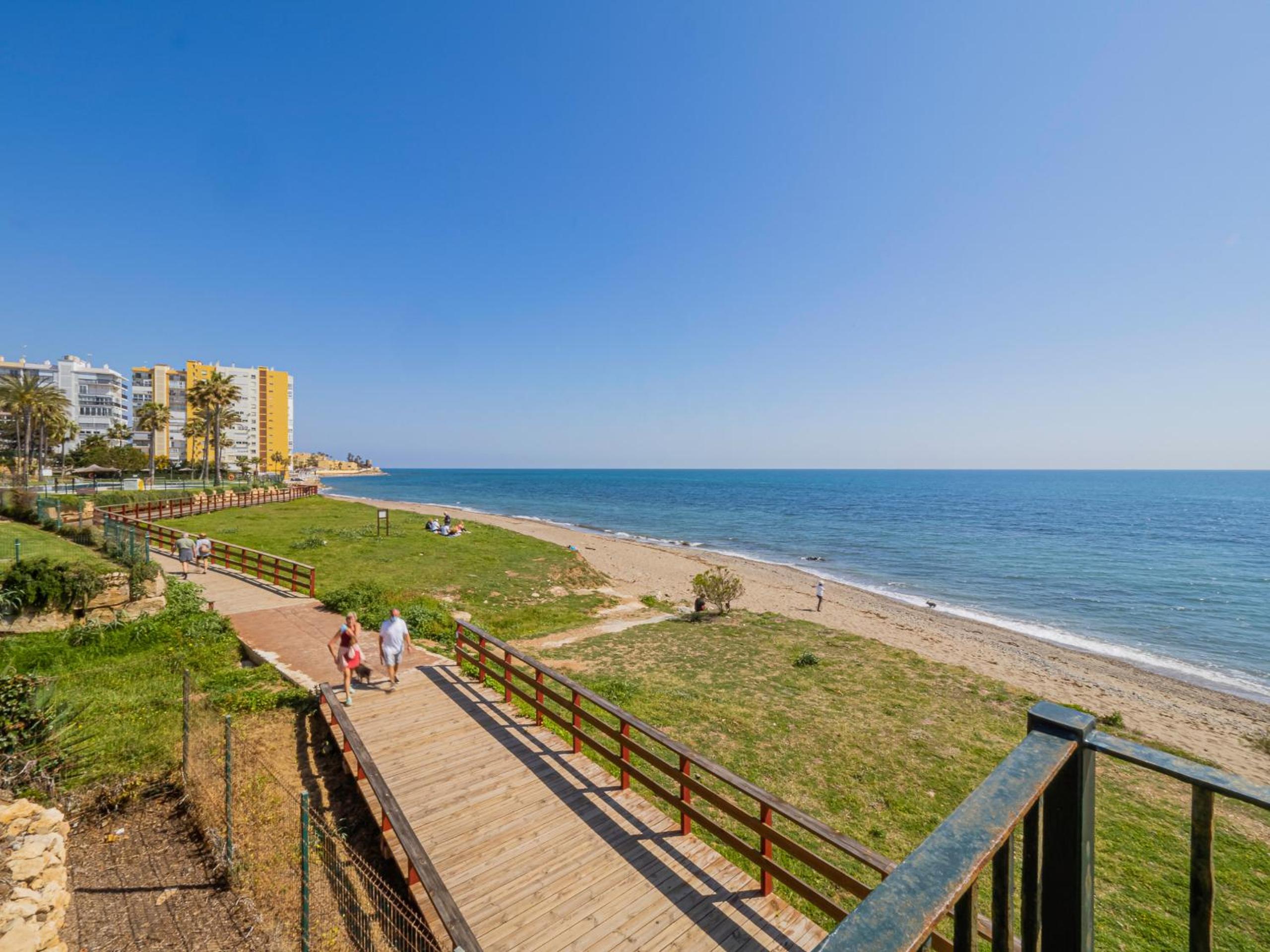 Cubo's Estudio Algaida Calahonda Beach