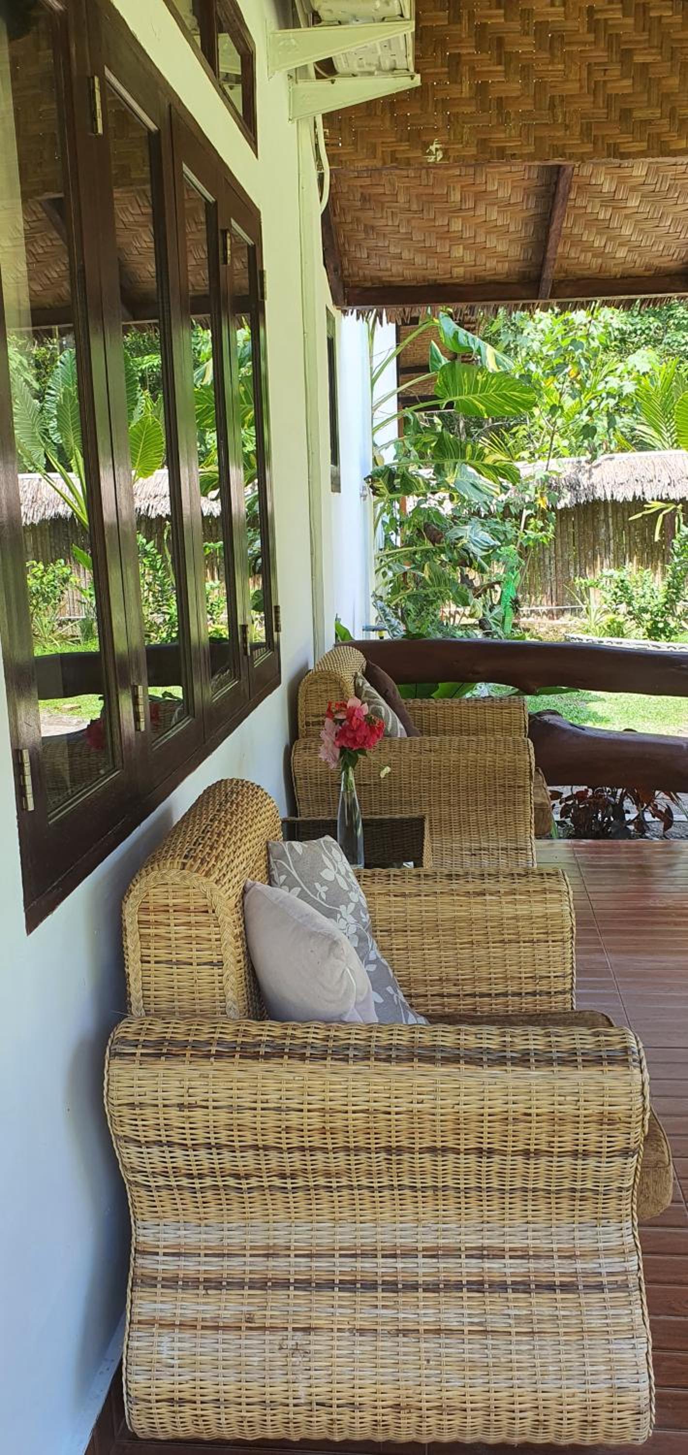 Sumatra Cheeky Monkeys Villa, Trekking and Tours