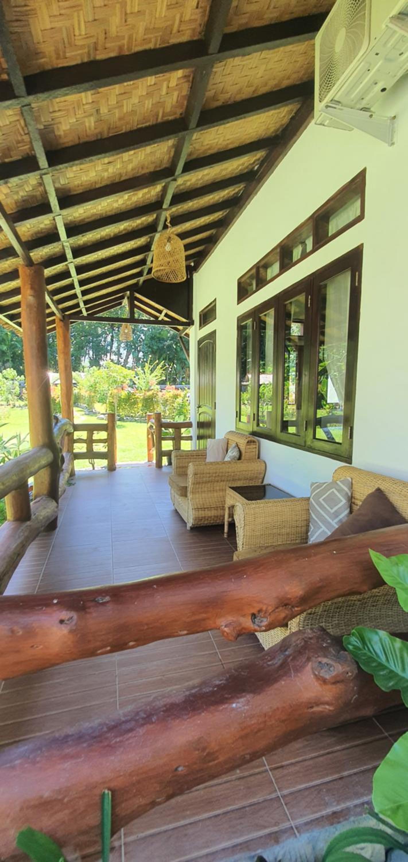Sumatra Cheeky Monkeys Villa, Trekking and Tours