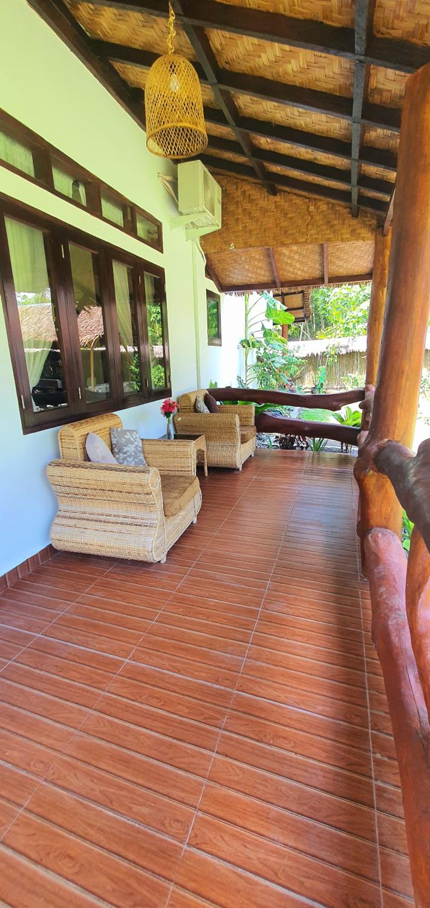 Sumatra Cheeky Monkeys Villa, Trekking and Tours